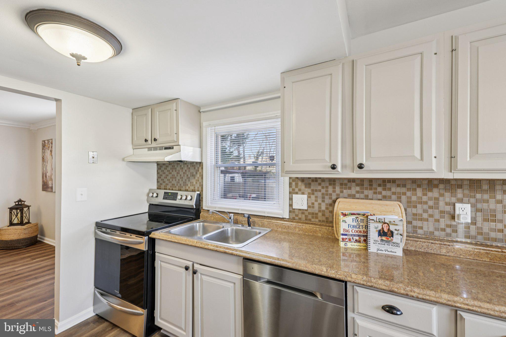 ROCK CREEK ESTATES - Residential