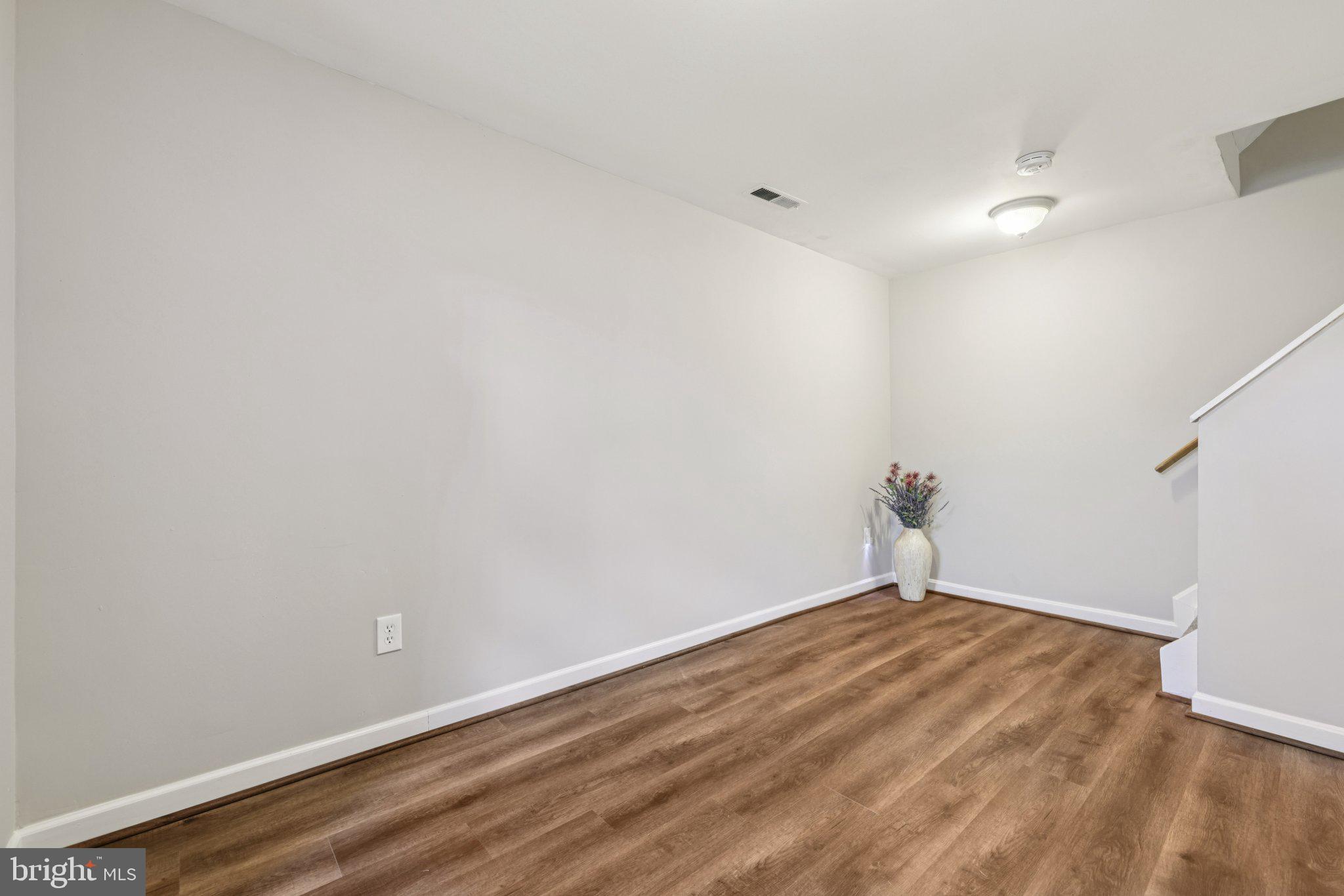 ROCK CREEK ESTATES - Residential