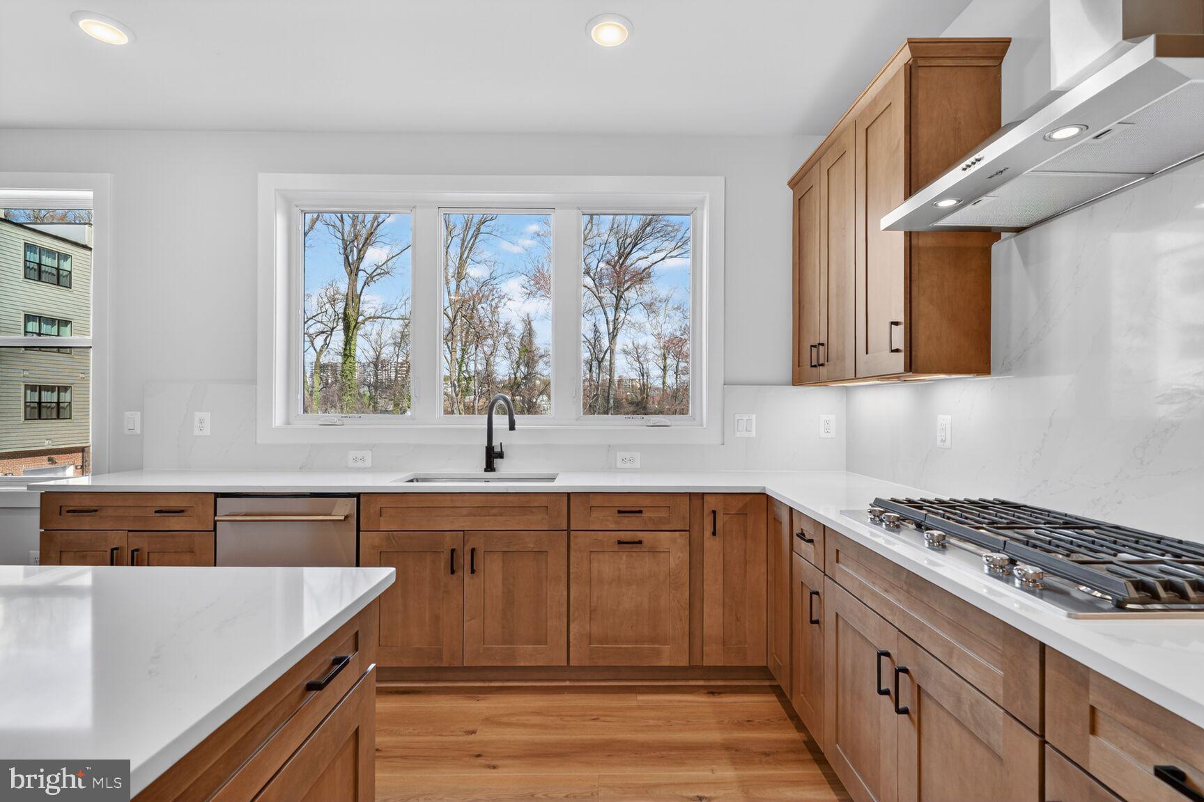 4971 LACHLAN MEWS