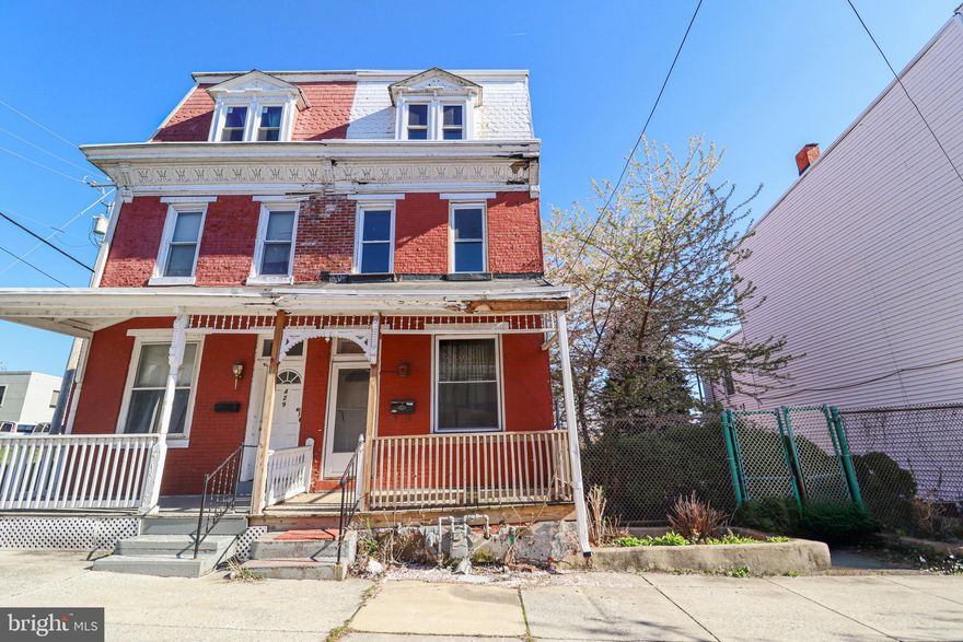Full gut opportunity with serious profit potential at 427 Muench Street in Harrisburg. This 5-bedroom, 1.5-bath property is a true value-add project for investors ready to capitalize on a high-upside deal. Major rehab is needed, but the size and layout create multiple exit strategies: flip for strong resale margins or renovate and hold for solid cash flow. Opportunities like this don't sit long for experienced investors who know how to force appreciation and maximize ROI. Bring your contractor, run your numbers, and secure a deal that has the potential to deliver a significant return. This is the type of project where the right investor makes real money.