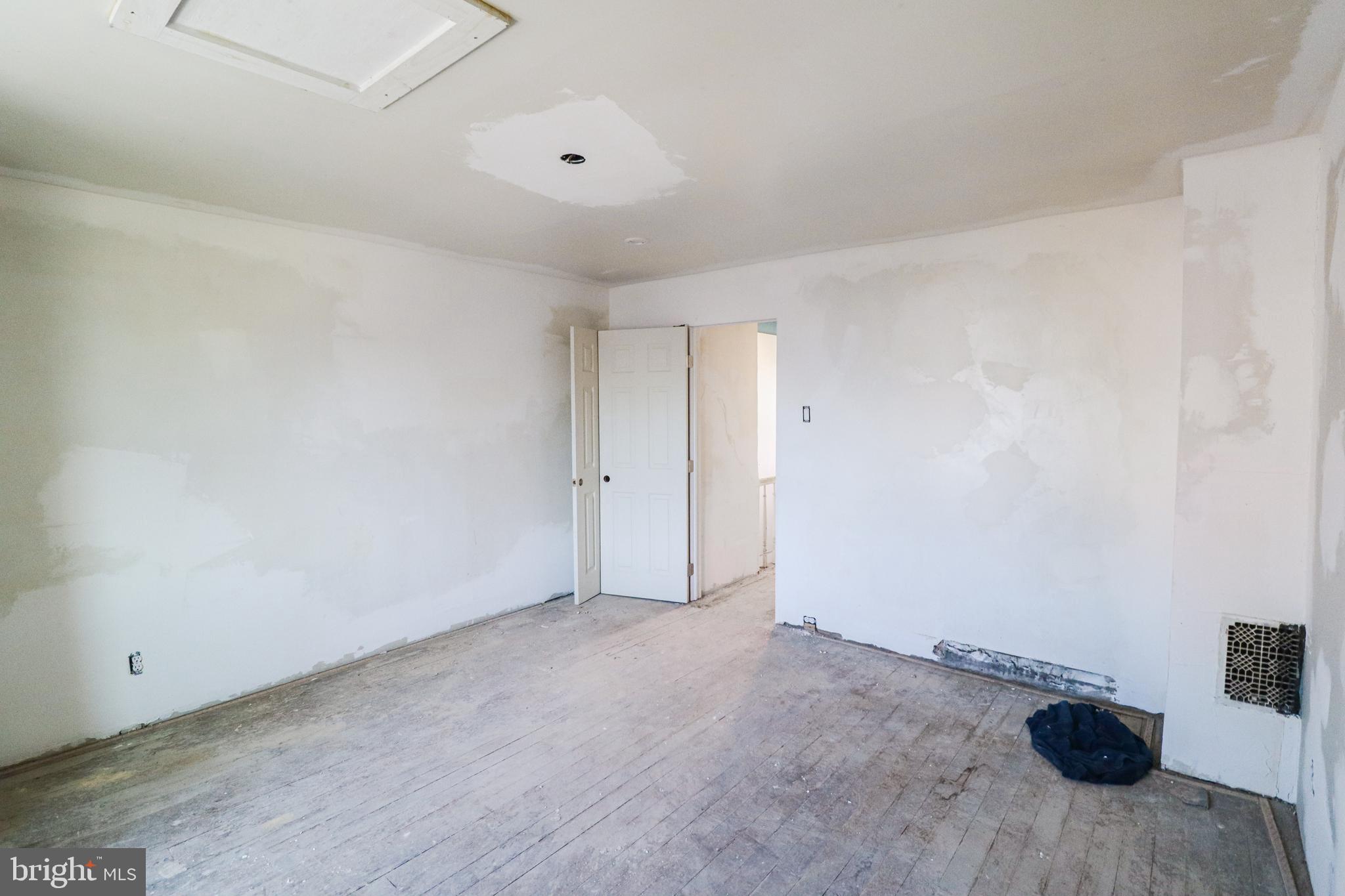 HARRISBURG CITY - Residential