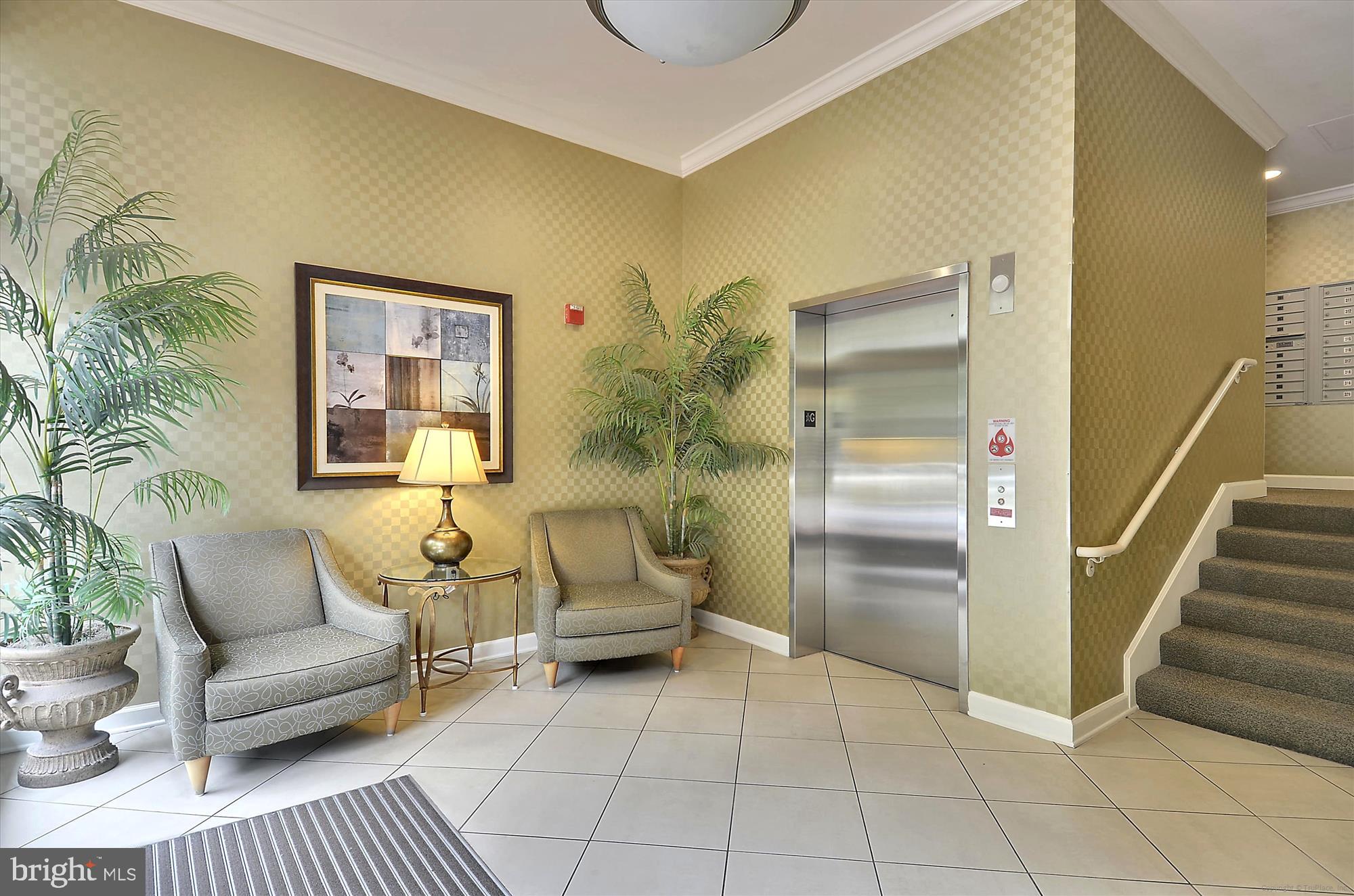 MAXWELL PLACE - Residential