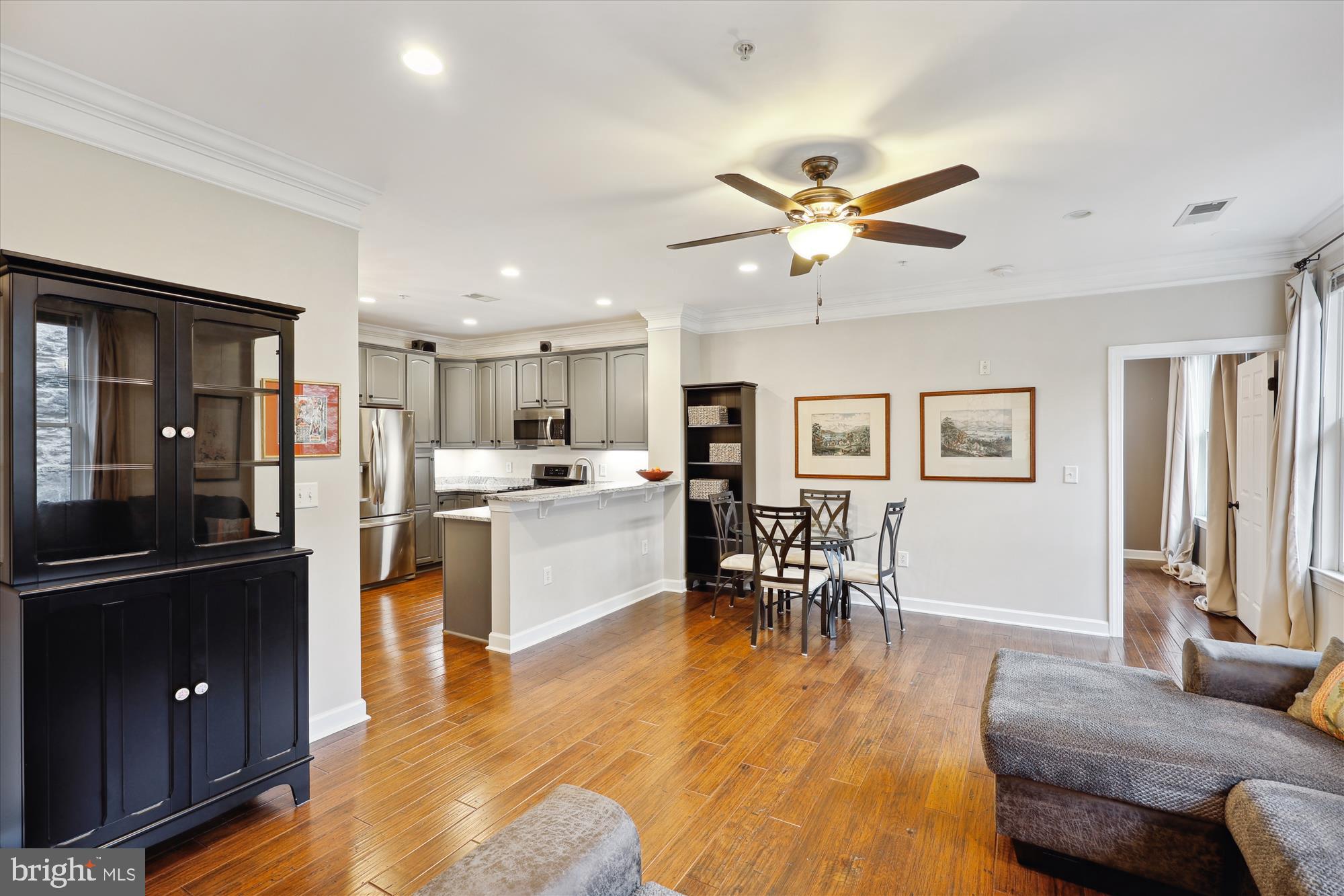 MAXWELL PLACE - Residential