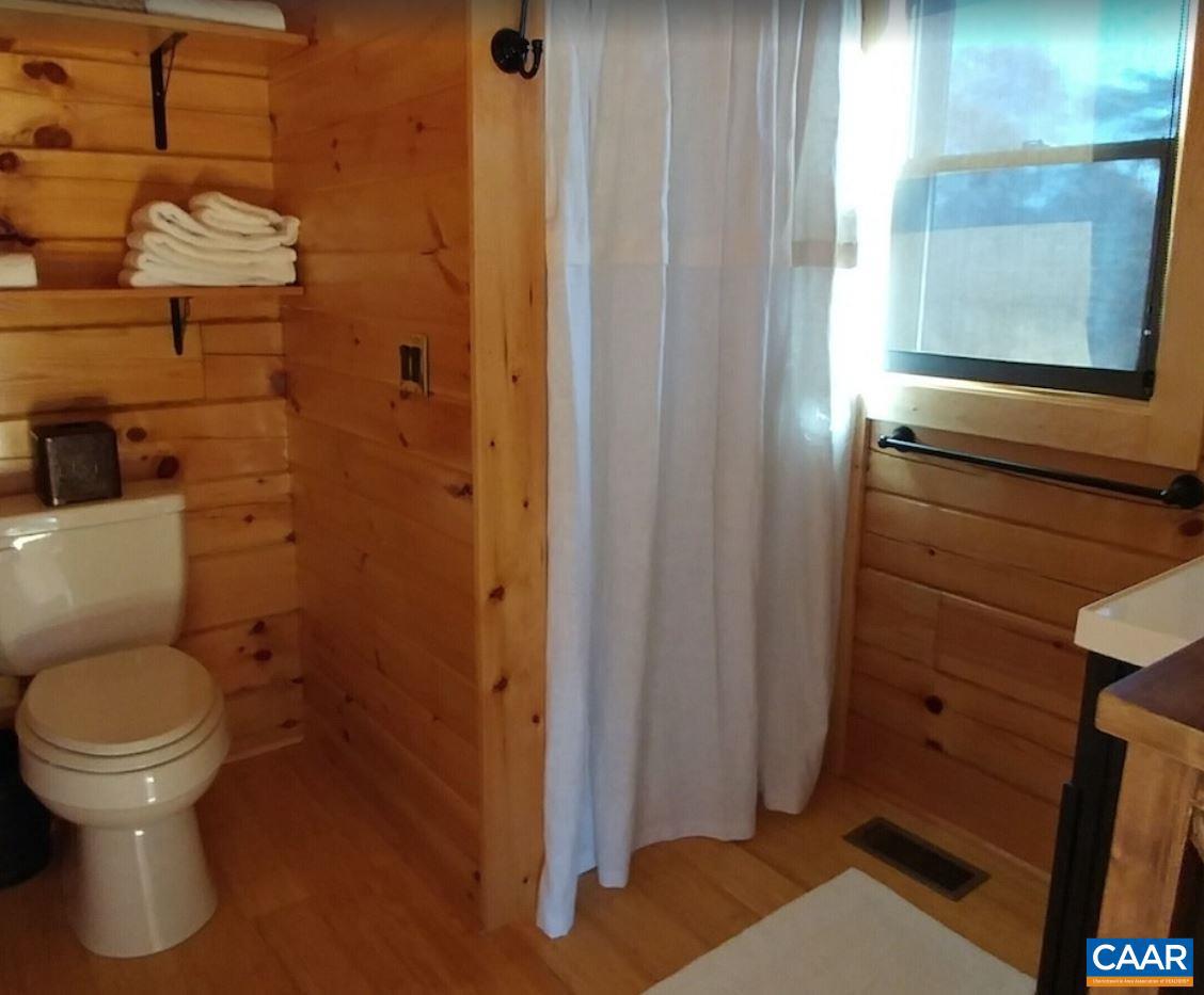 UNKNOWN - Residential Lease