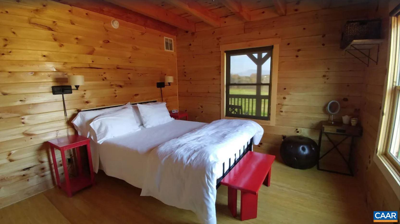 UNKNOWN - Residential Lease