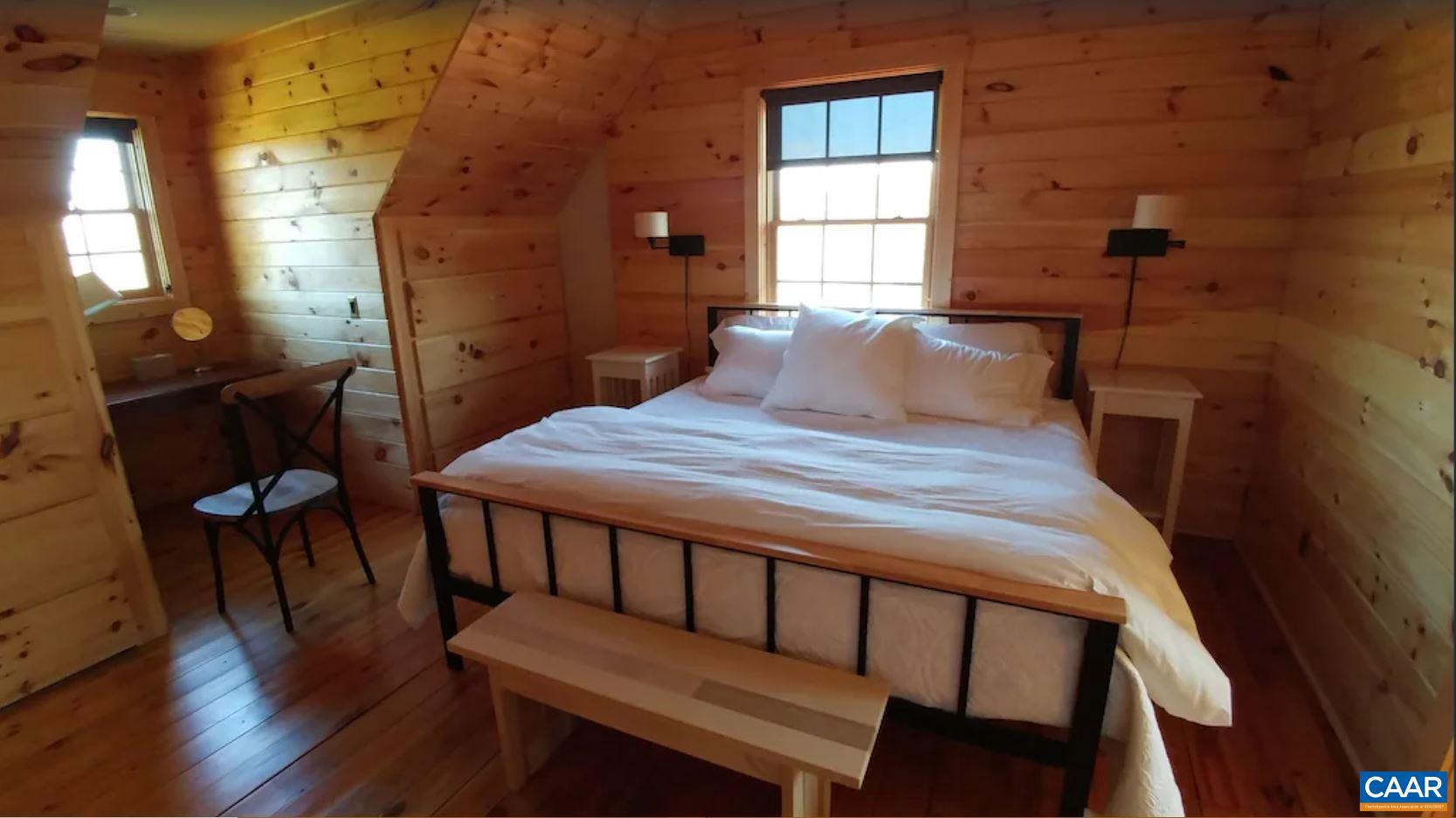 UNKNOWN - Residential Lease