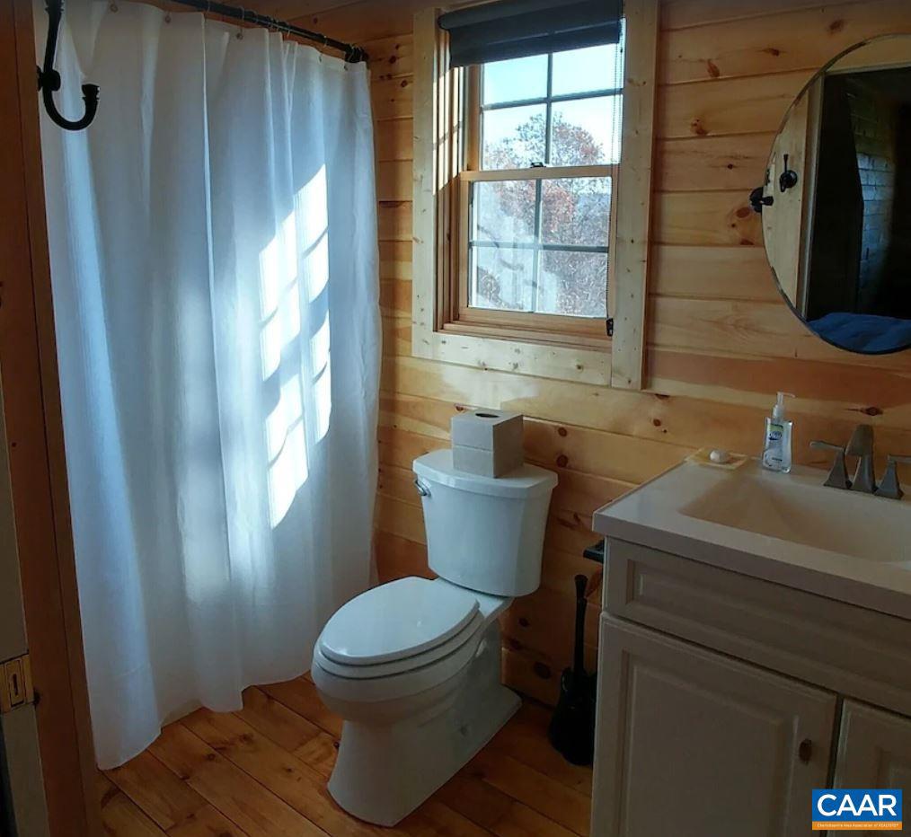 UNKNOWN - Residential Lease