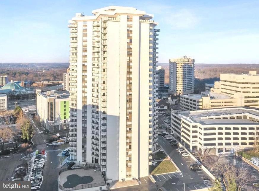 RIDGELY TOWSON CENTER - Residential