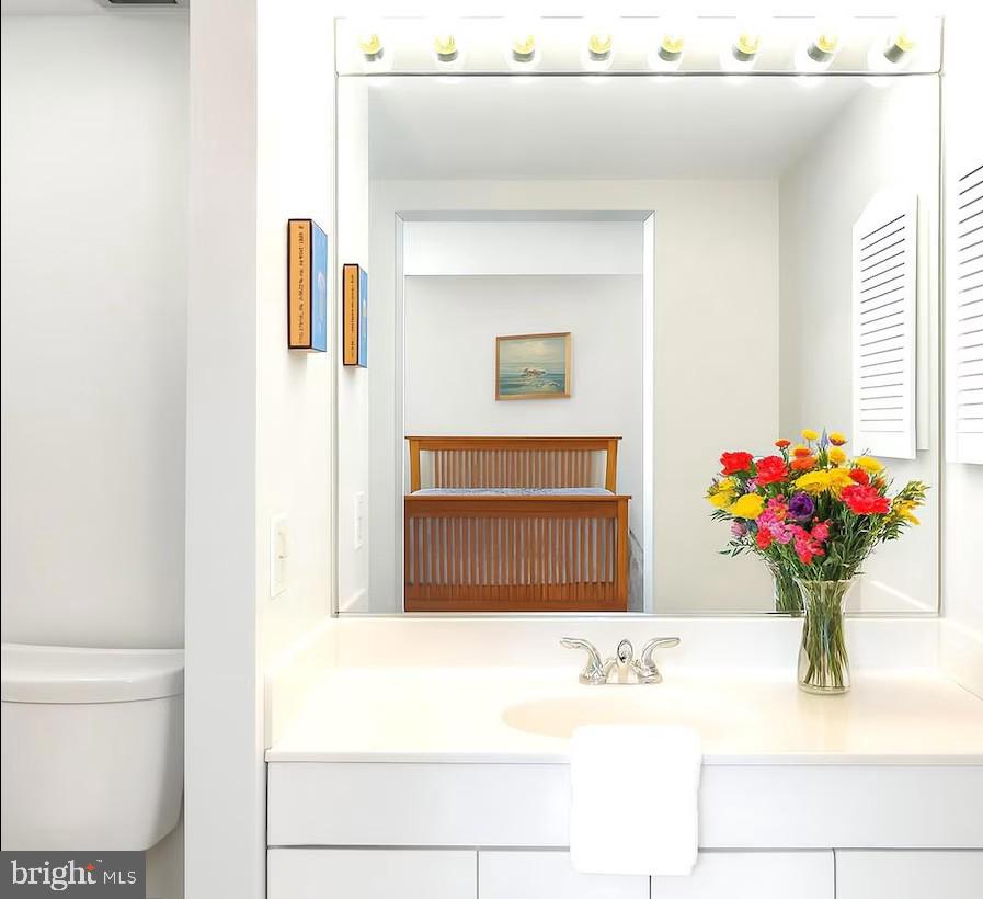 RIDGELY TOWSON CENTER - Residential