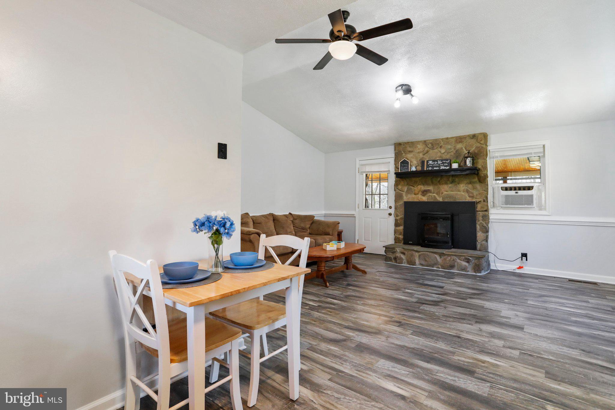 SHENANDOAH  SHORES - Residential