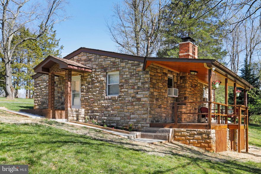 OFFER DEADLINE 4/20  AT 5 P.M. 

You do not want to miss this adorable cabin near the river! Come see all this home has to offer whether you are in the need of permit residence or just a place to get away from the city every once and a while this one is sure not to disappoint!  All Shenandoah Shores Homes have access to a public boat ramp and beach area. This Cabin has been remolded from top to bottom. Gorgeous new floors, new cabinets, new paint, new appliances.  Roof is only a few years old. The outside of this home is maintenance free! Property is on the Community well and the fee is $117  every 3 months. Shenandoah Shores is in a POA  and those fees are paid through the county with your taxes. Pellet Stove and Oil Furnace just serviced last year!

Lot 13C 1 1 124 is included in the sale
Lot 13C 1 1 124 is included in the sale