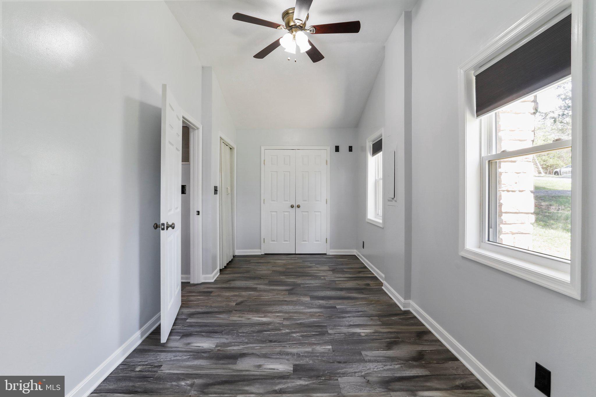 SHENANDOAH  SHORES - Residential