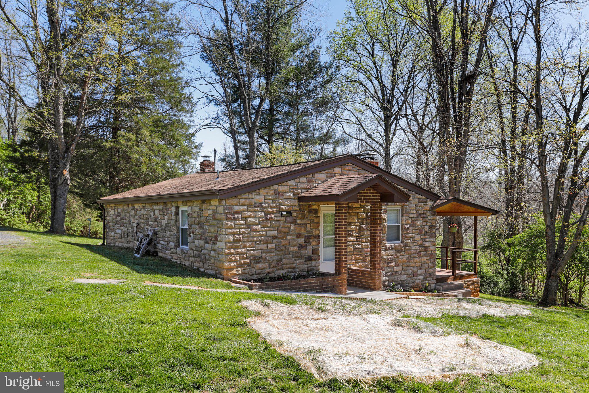 SHENANDOAH  SHORES - Residential