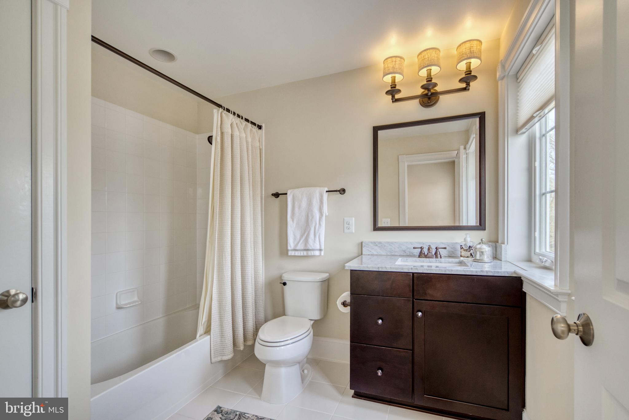 LACEY FOREST - Residential