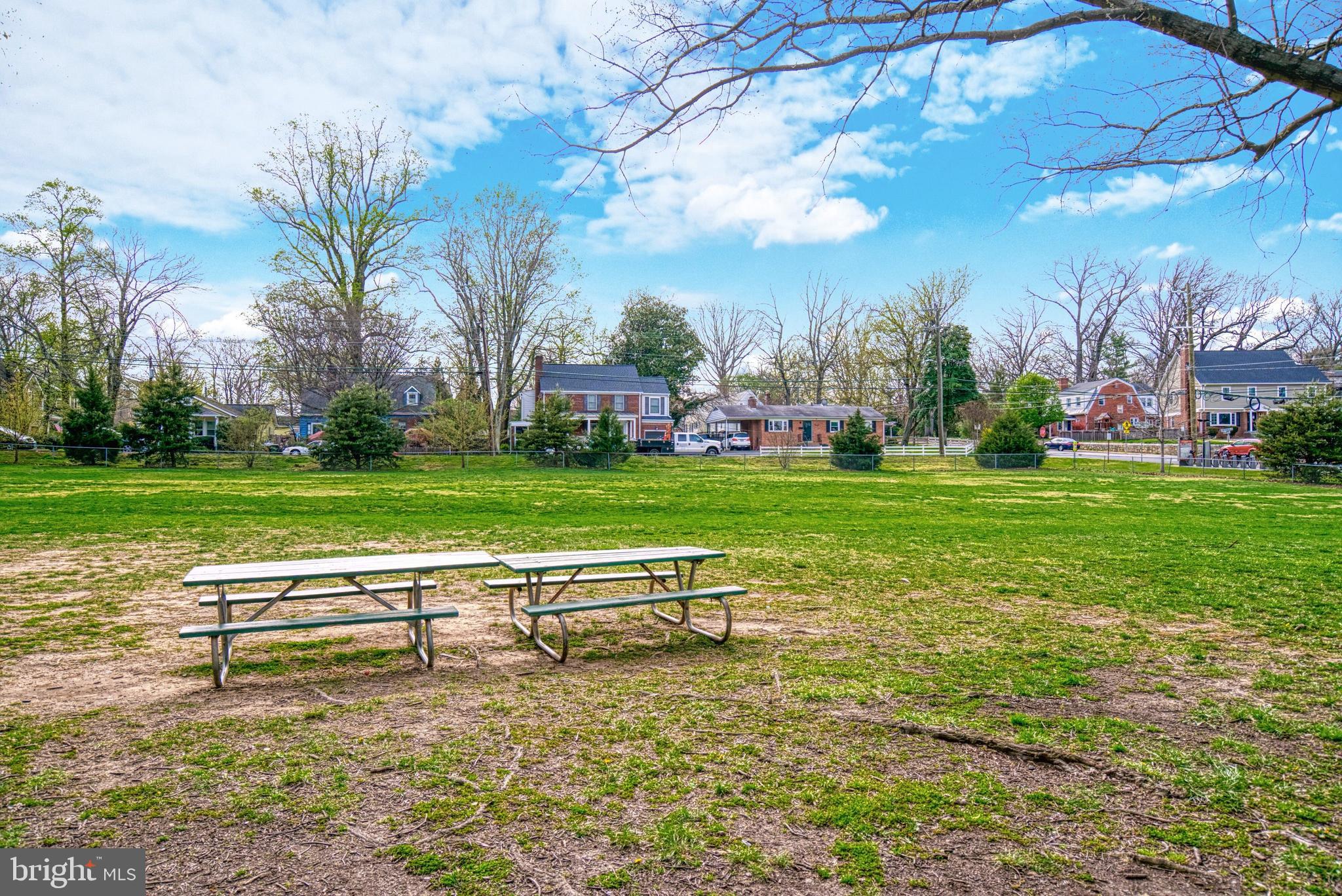 LACEY FOREST - Residential