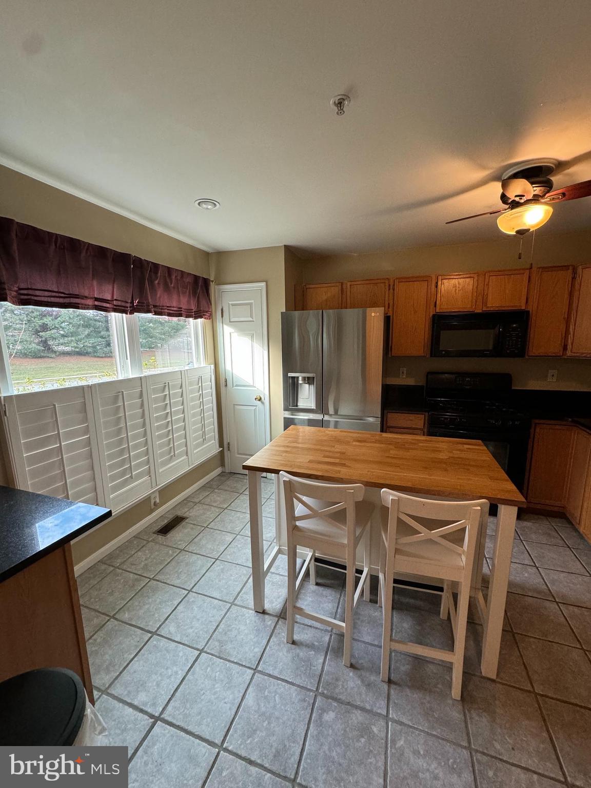 WINTERS RUN MANOR - Residential Lease