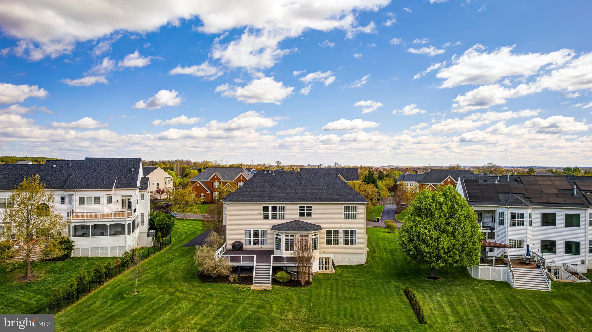 BELLE TERRA - Residential