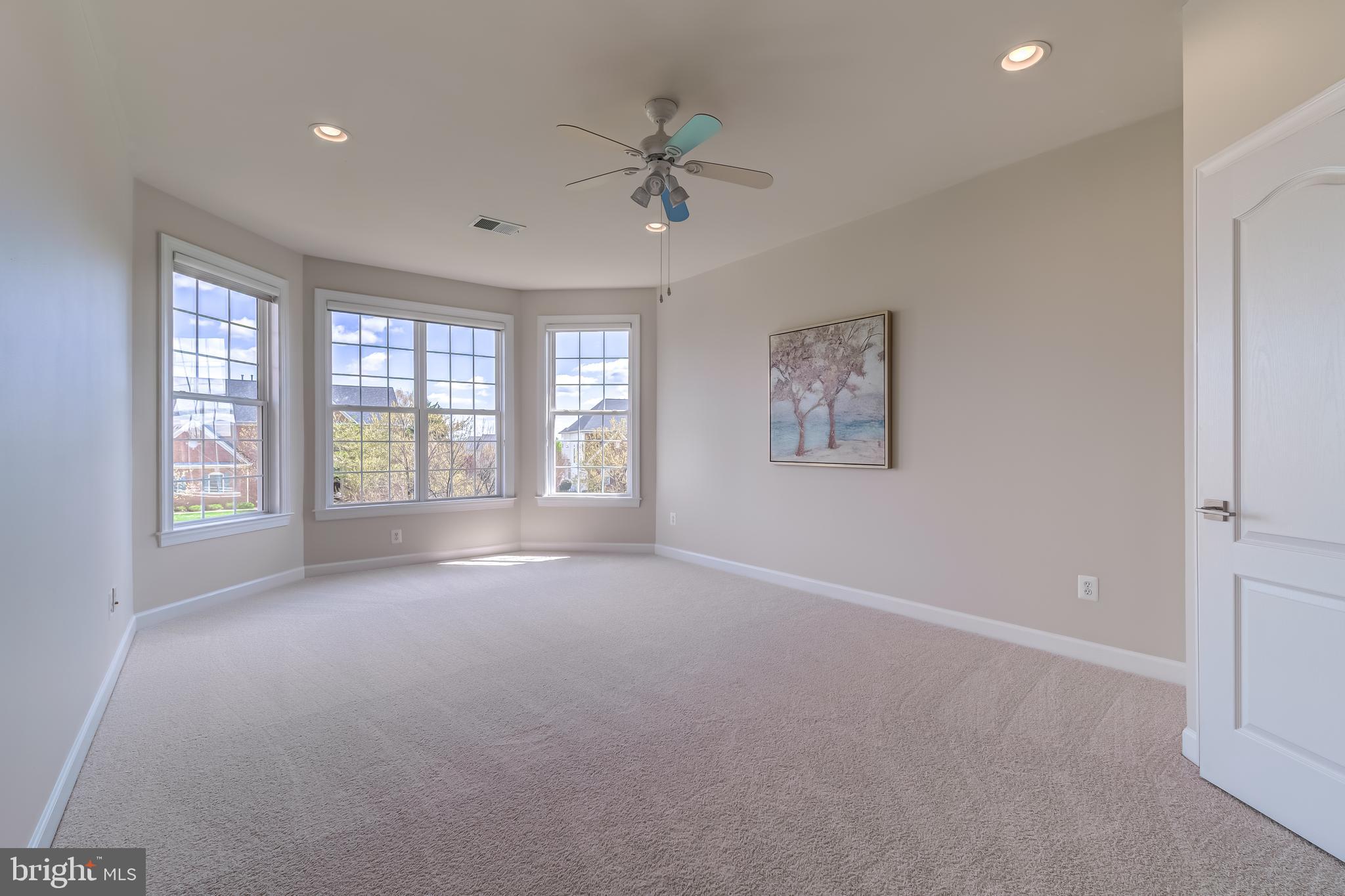 BELLE TERRA - Residential