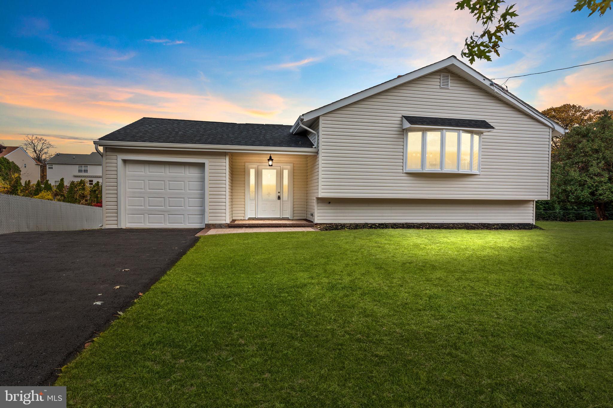 BRIDGETOWN KNOLL - Residential