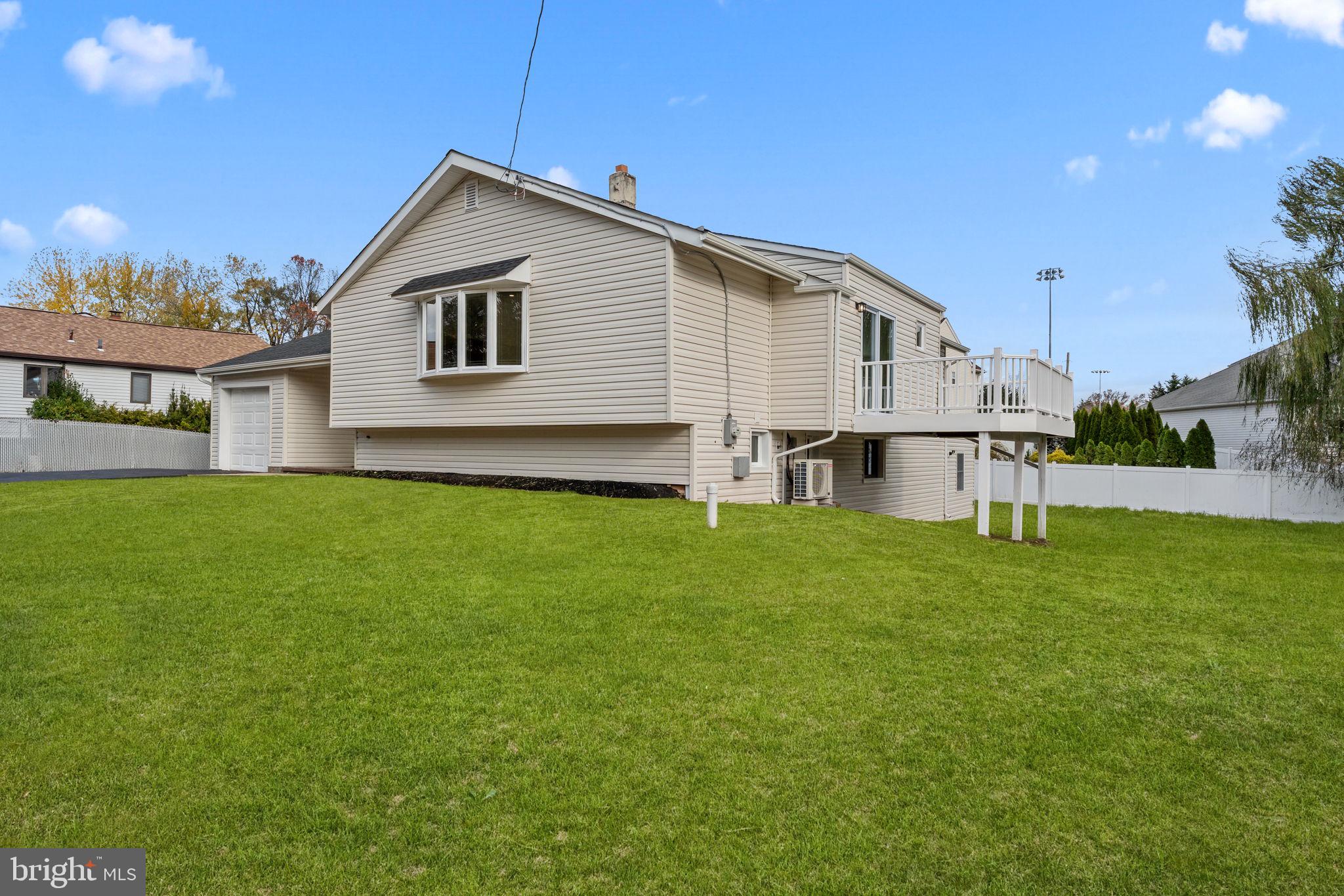 BRIDGETOWN KNOLL - Residential