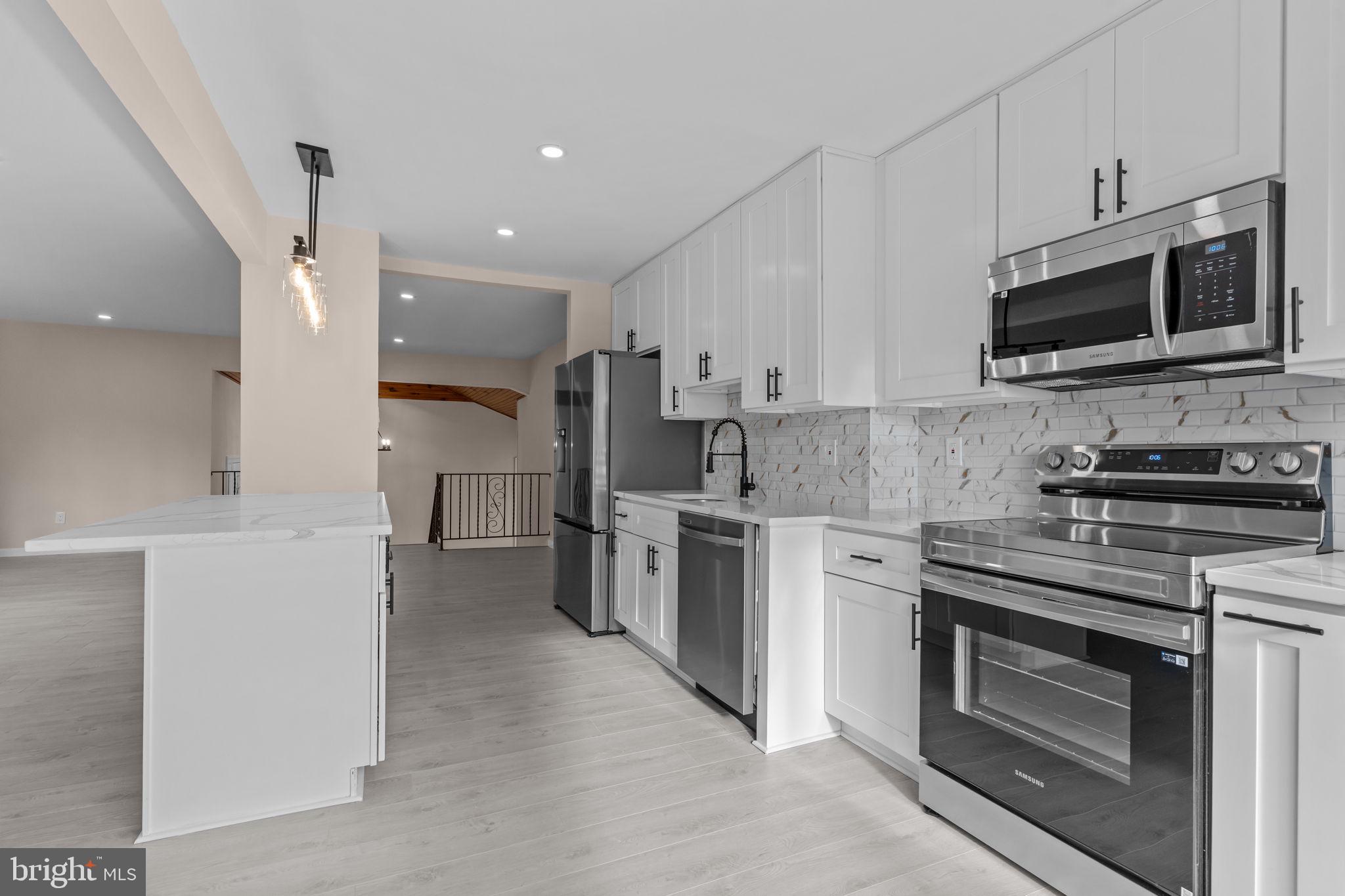 BRIDGETOWN KNOLL - Residential