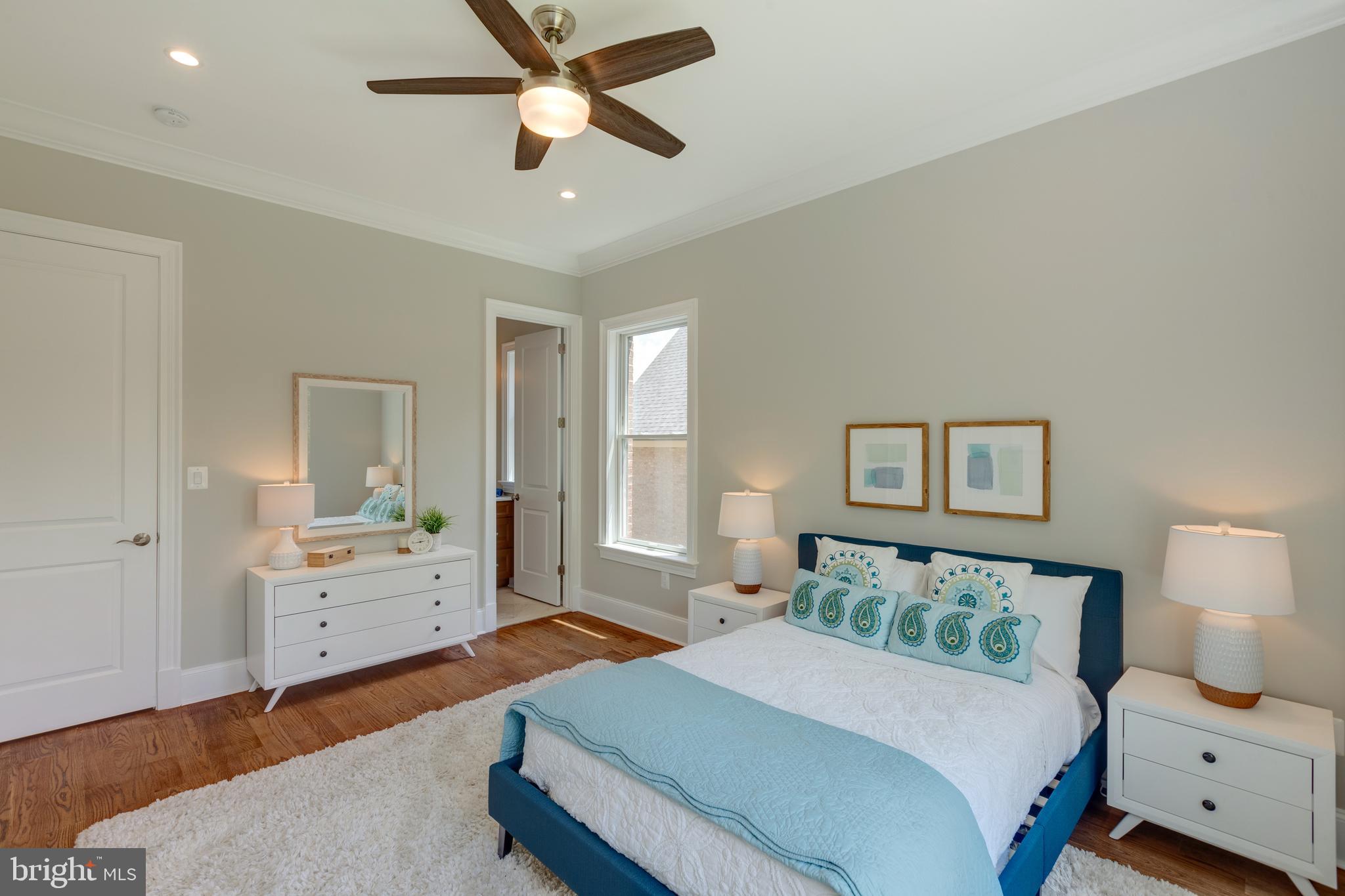 BRYN MAWR - Residential