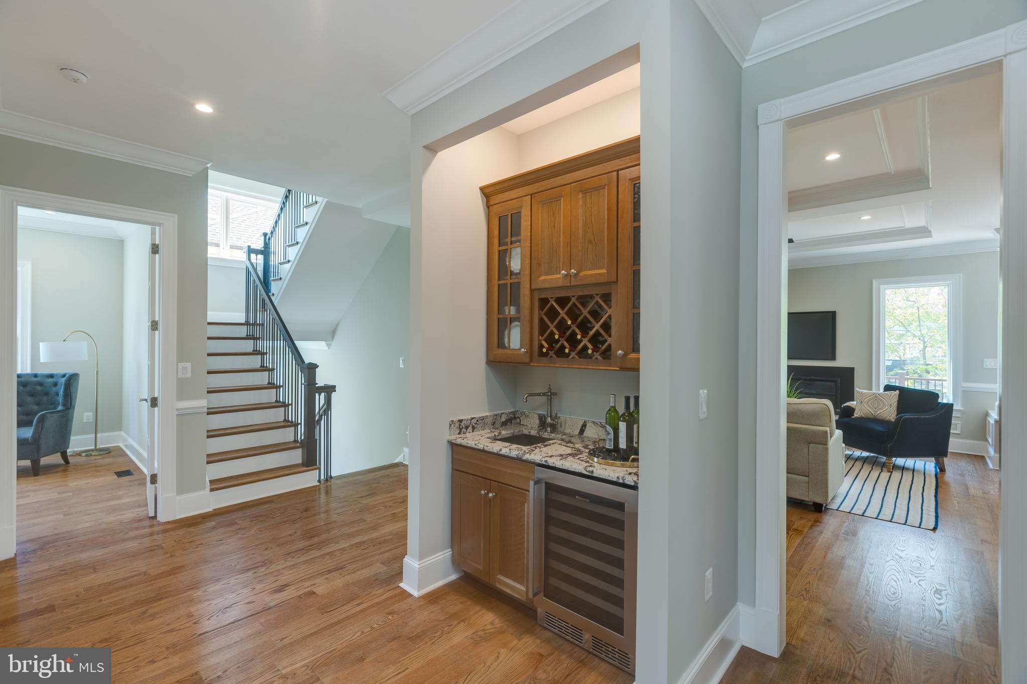 BRYN MAWR - Residential