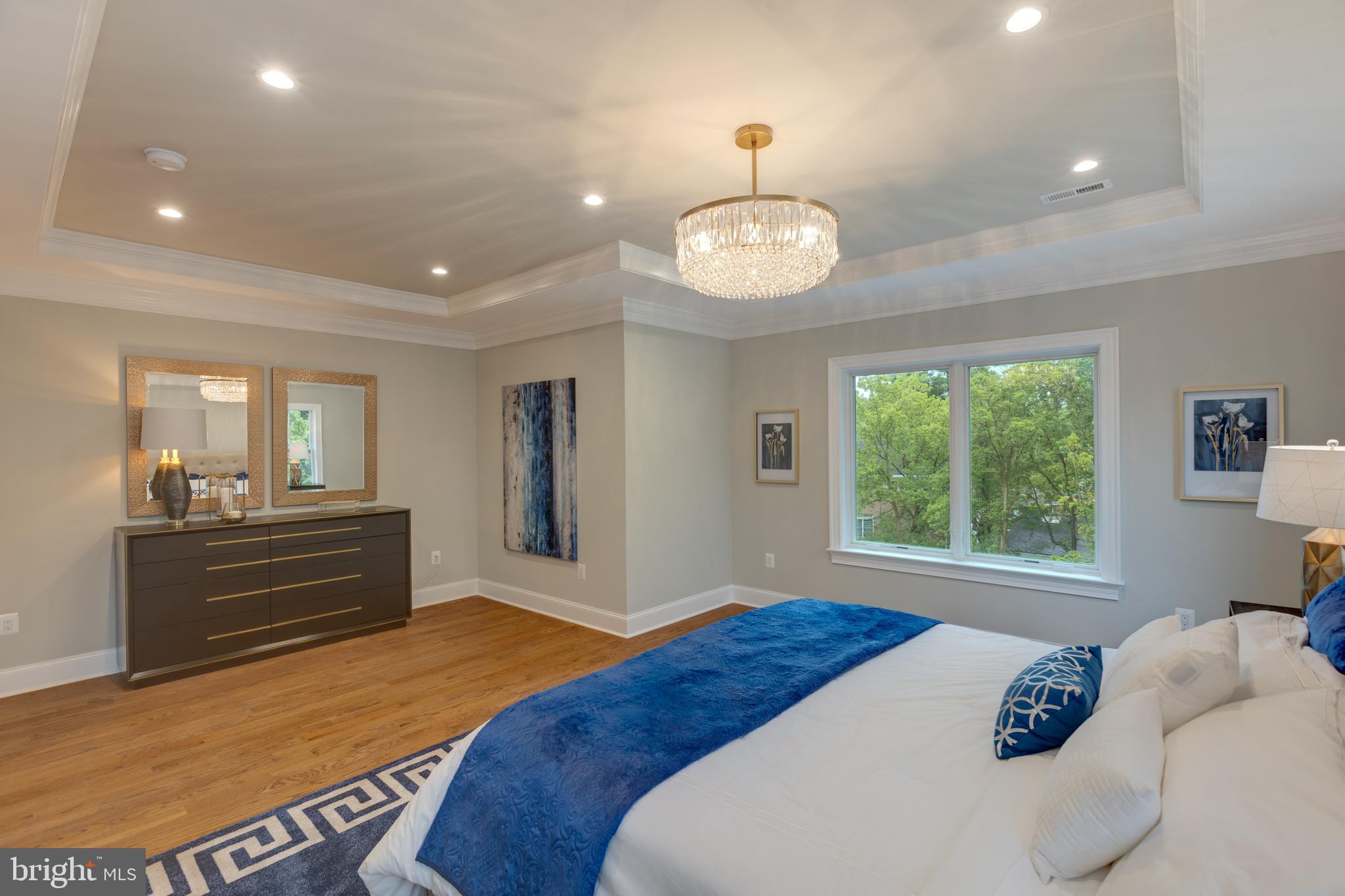 BRYN MAWR - Residential