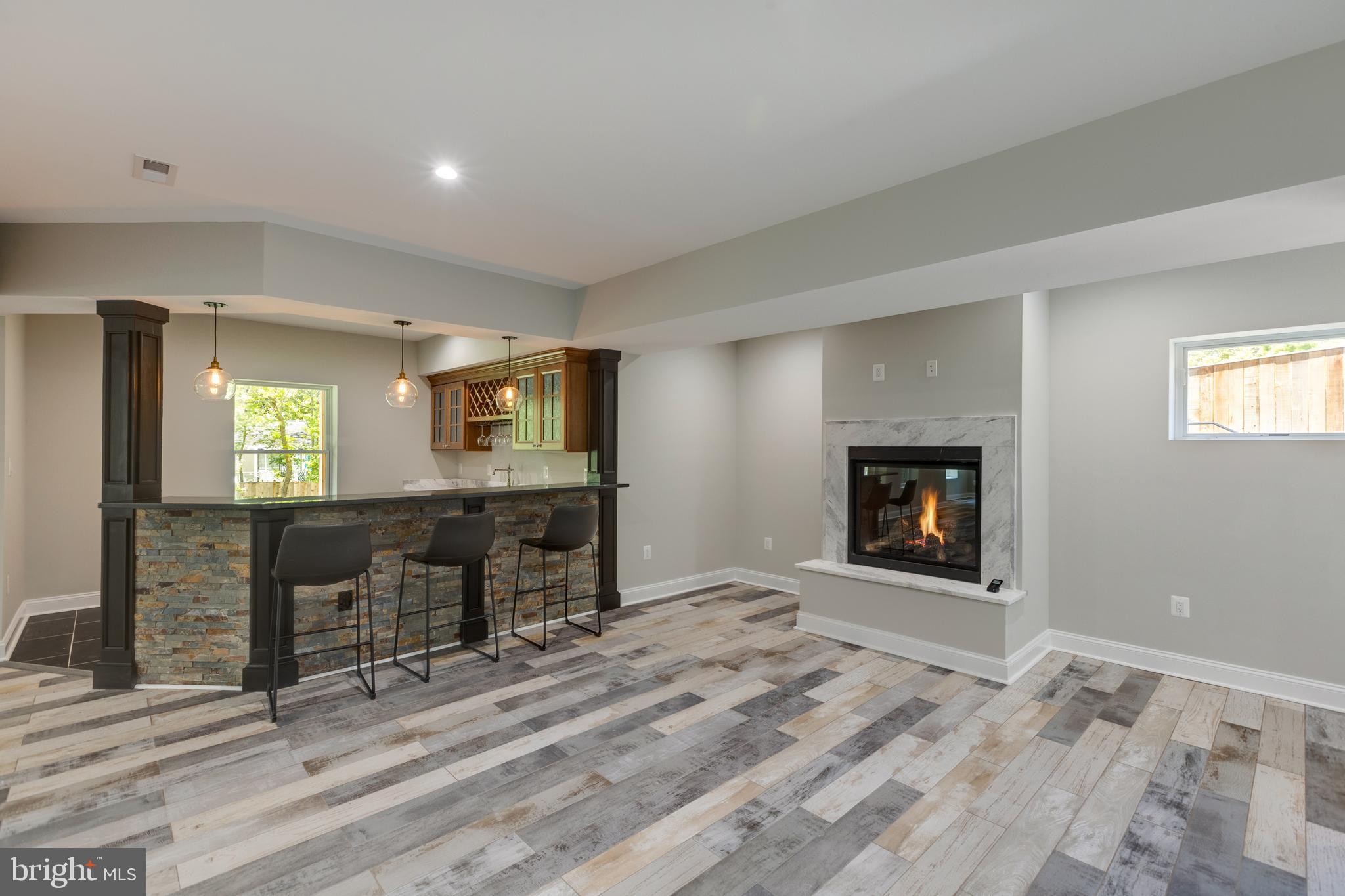 BRYN MAWR - Residential