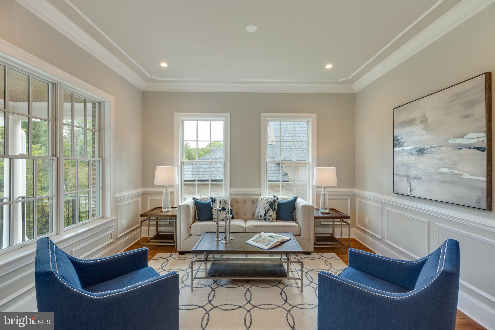 BRYN MAWR - Residential