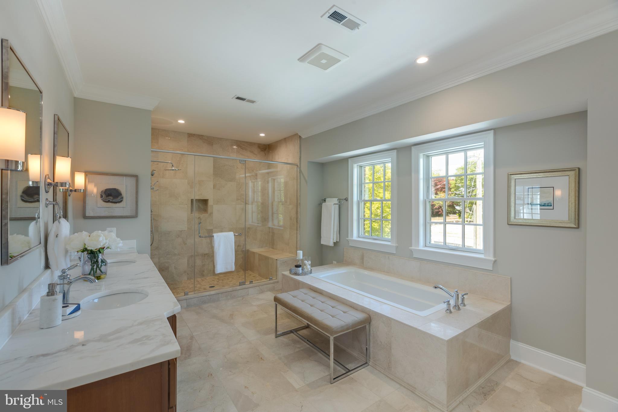 BRYN MAWR - Residential