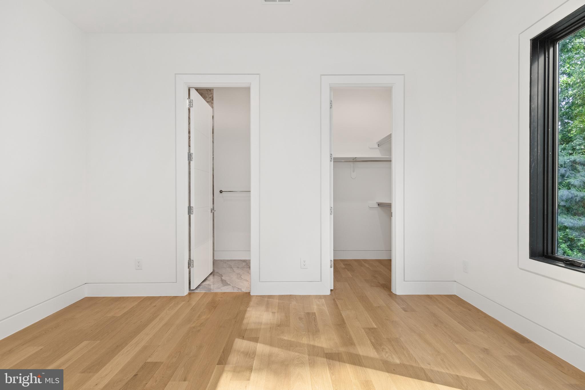 BROYHILL FOREST - Residential