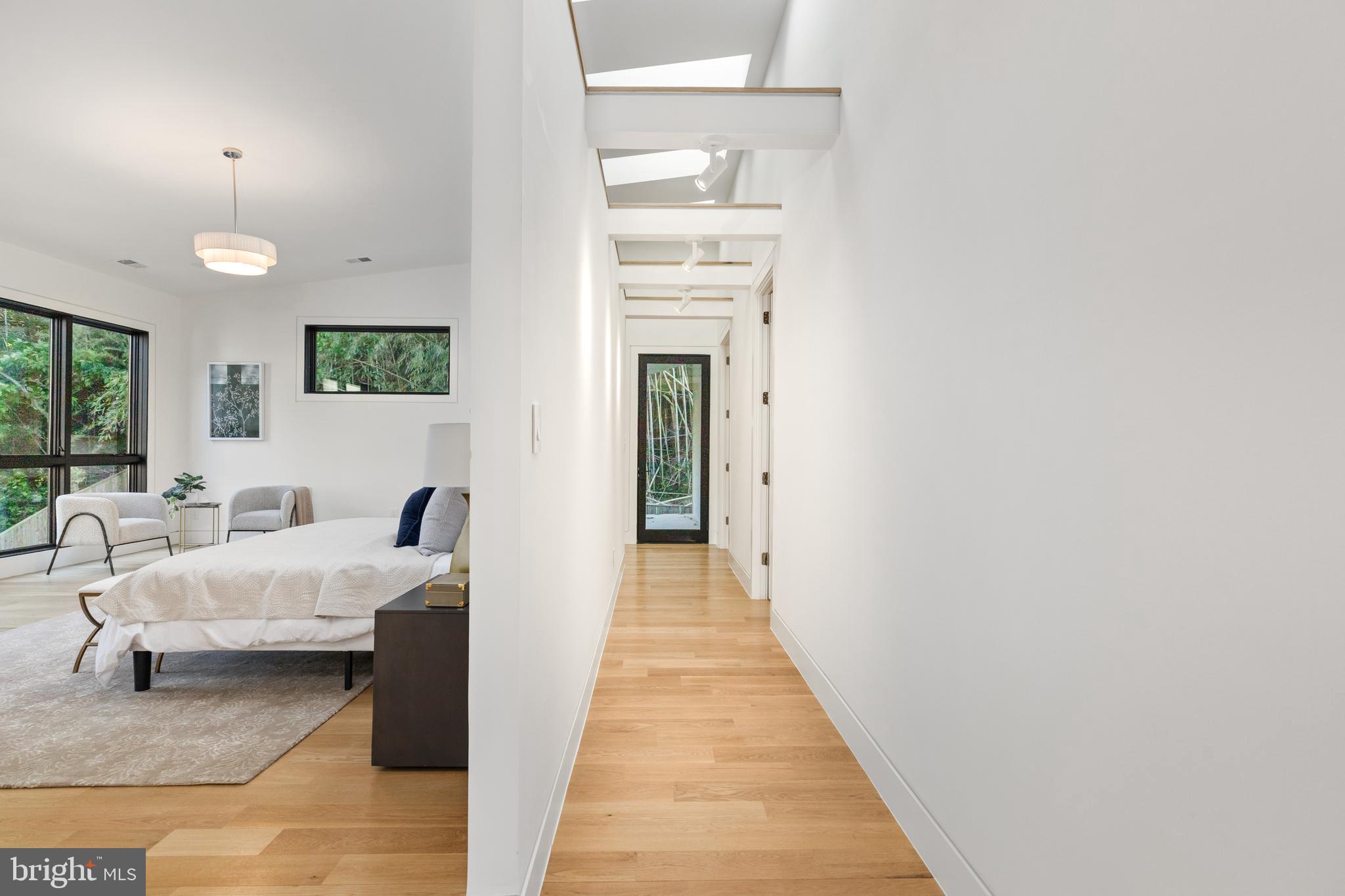 BROYHILL FOREST - Residential