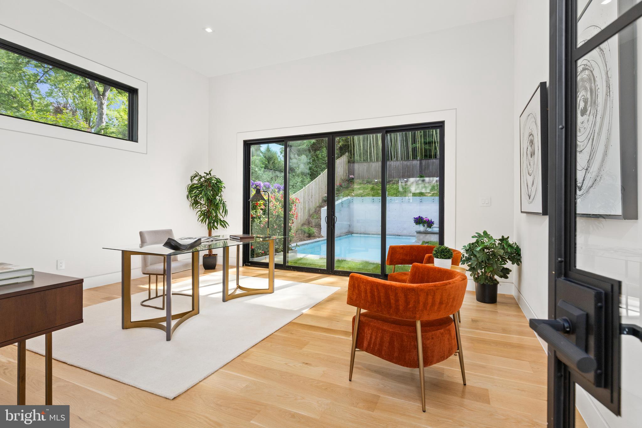 BROYHILL FOREST - Residential