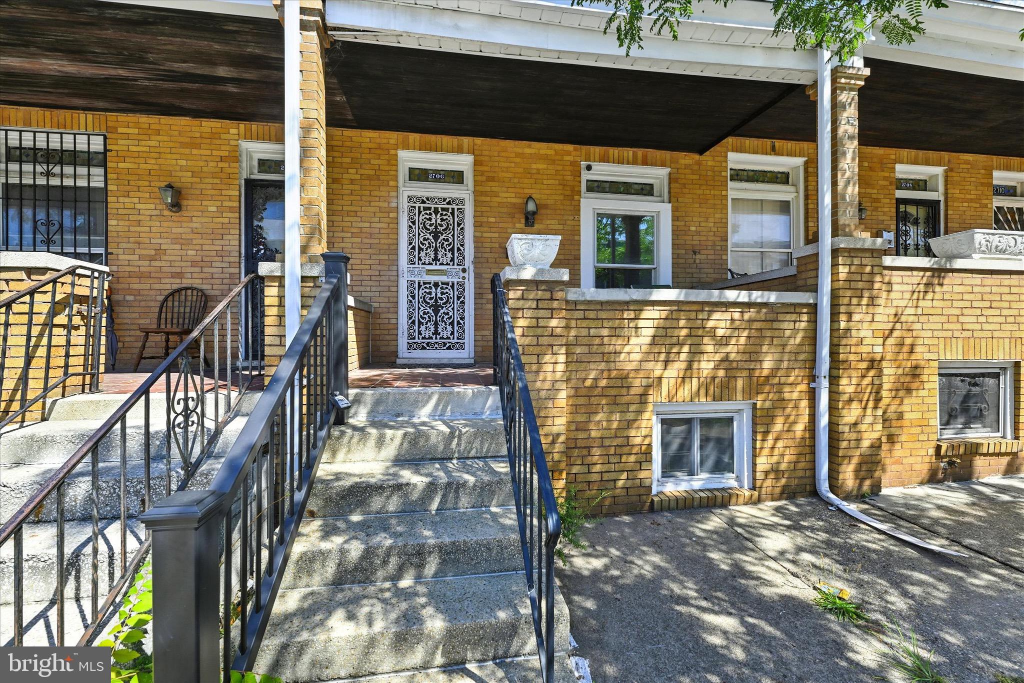 2706 E BIDDLE STREET