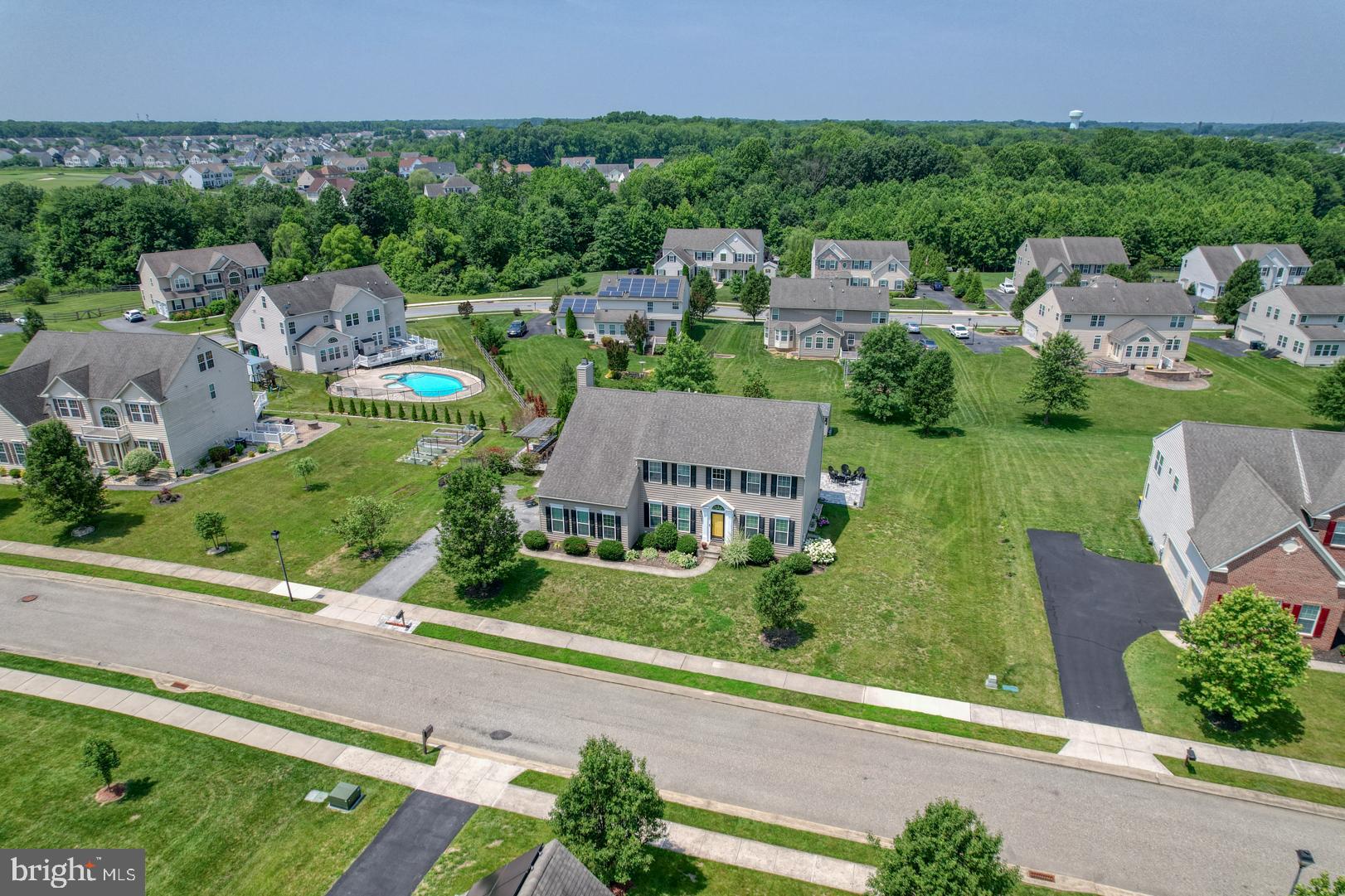506 AVIEMORE DRIVE