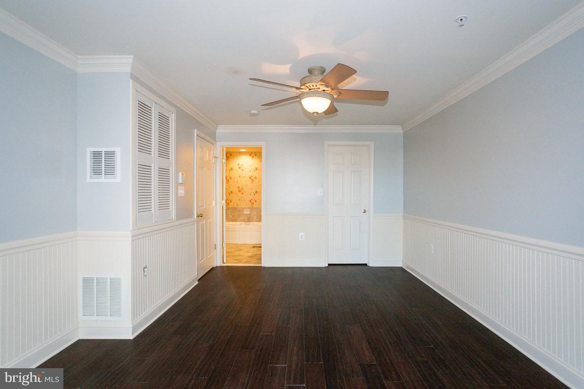 MARKET CENTER CONDOMINIUM - Residential Lease