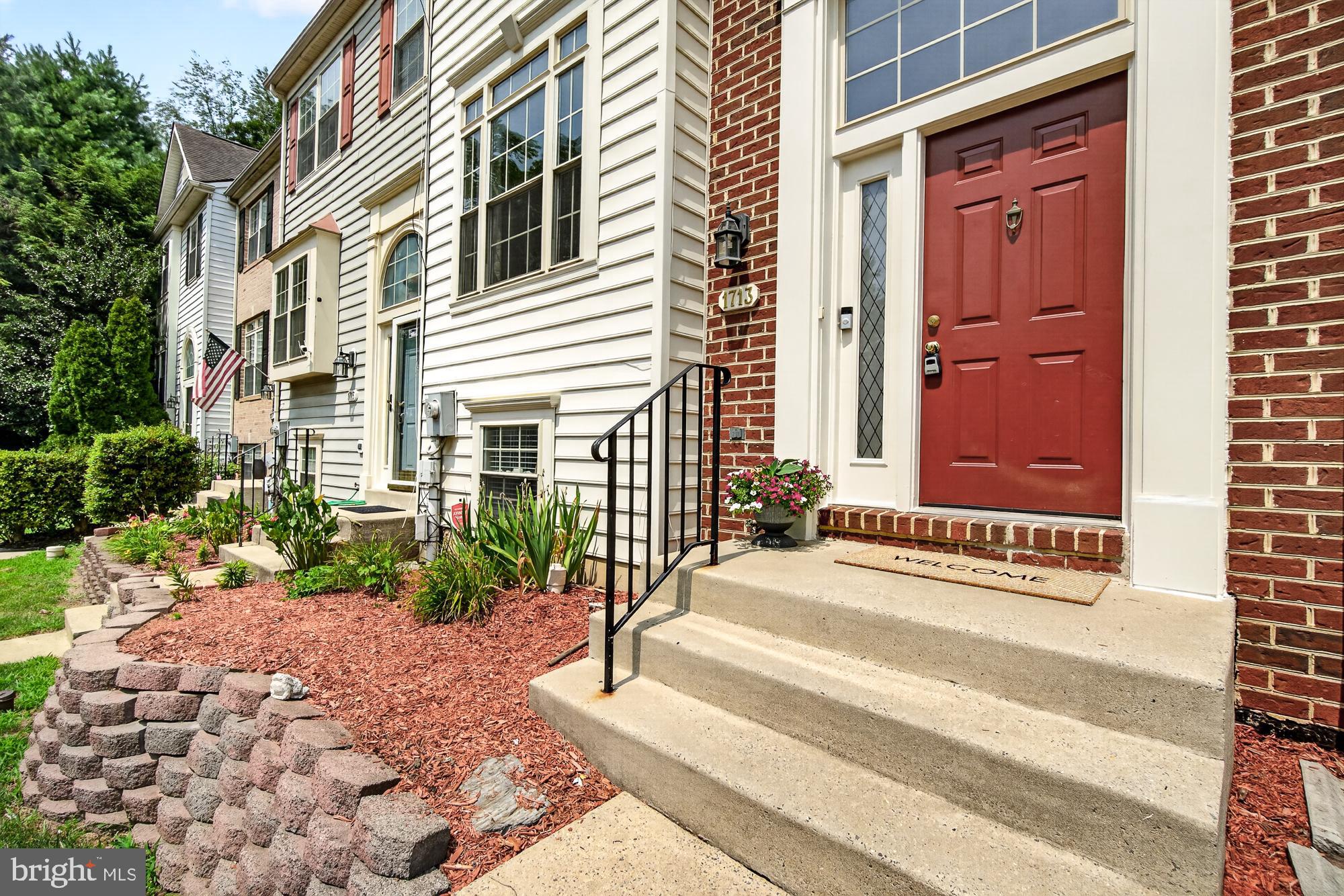 1713 WOODRUFF WAY