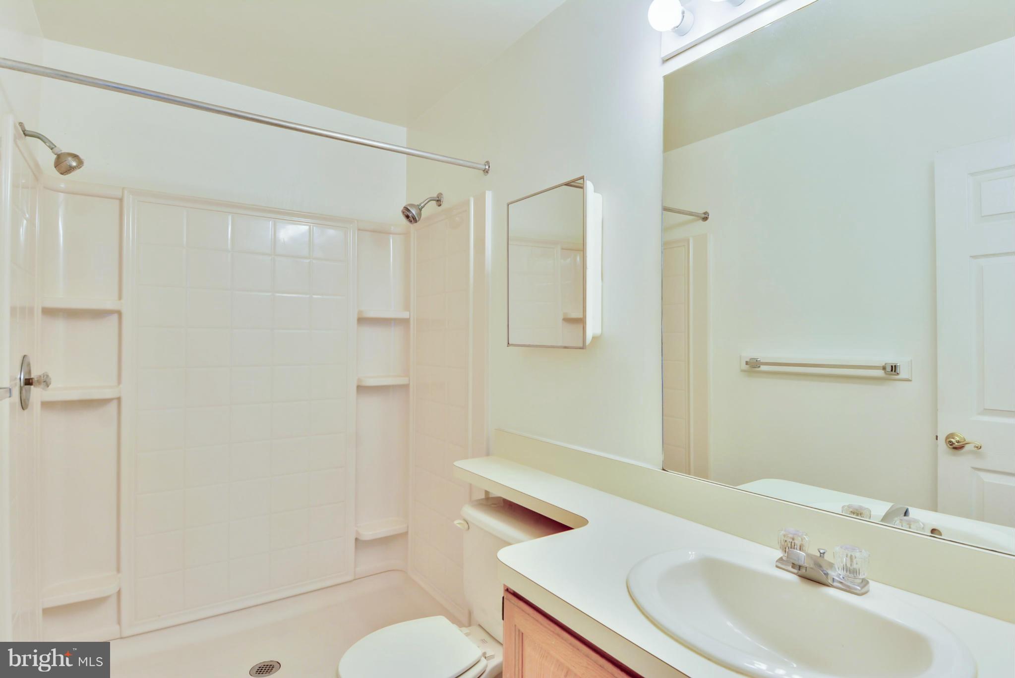 WOODLAWN TERRACE - Residential Lease