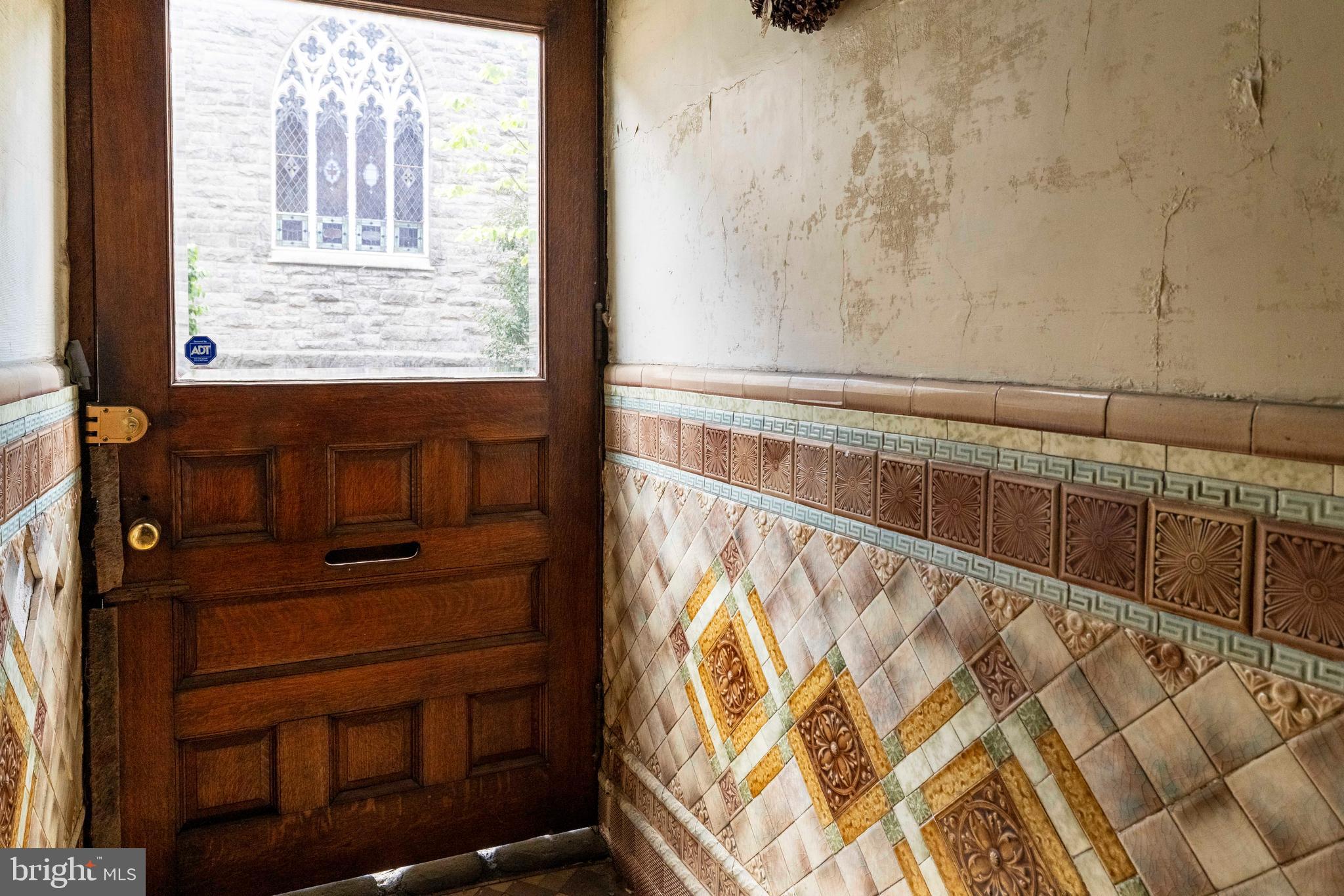 FAIRMOUNT - Residential