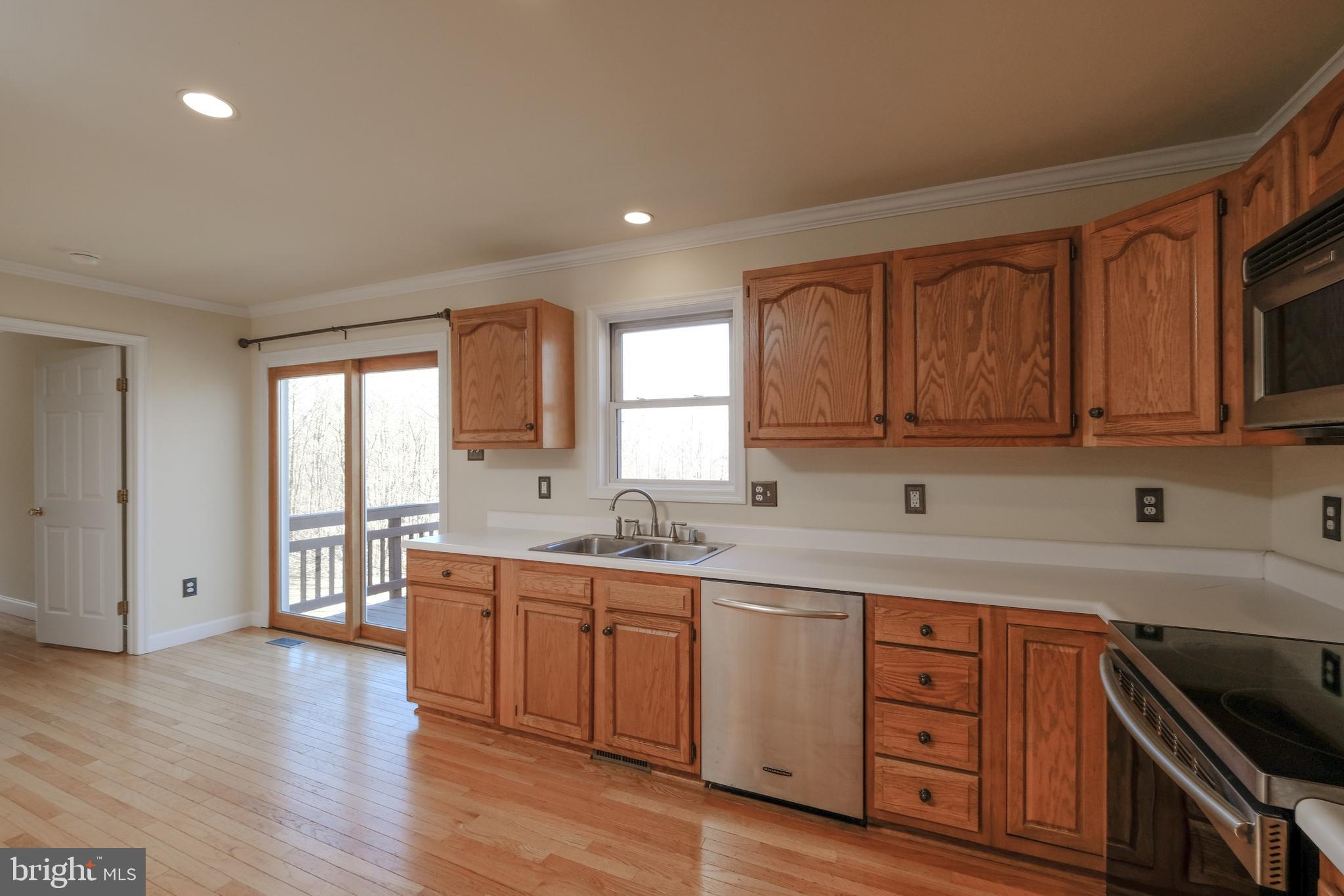 BLUE MOUNTAIN - Residential