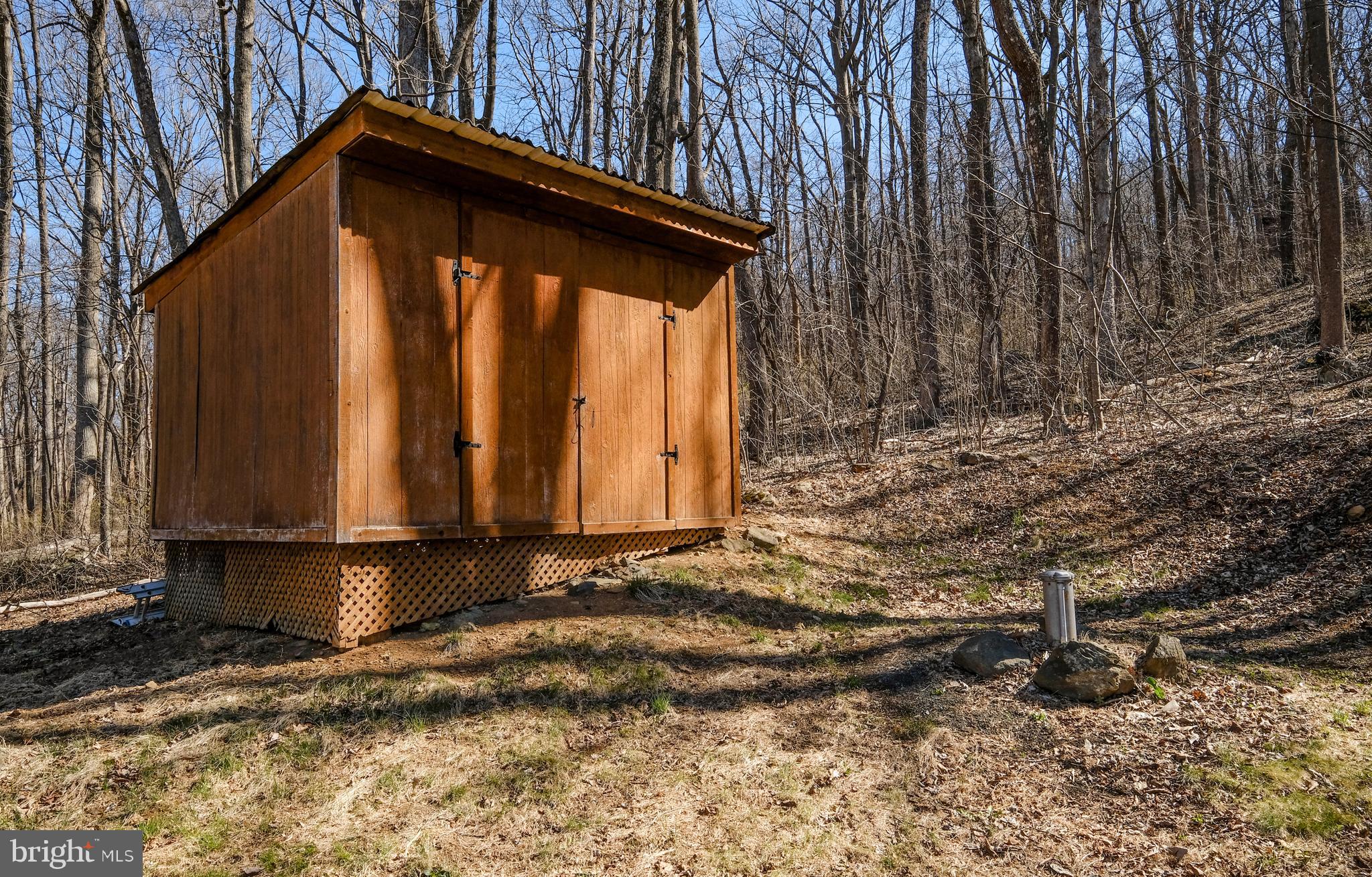 BLUE MOUNTAIN - Residential