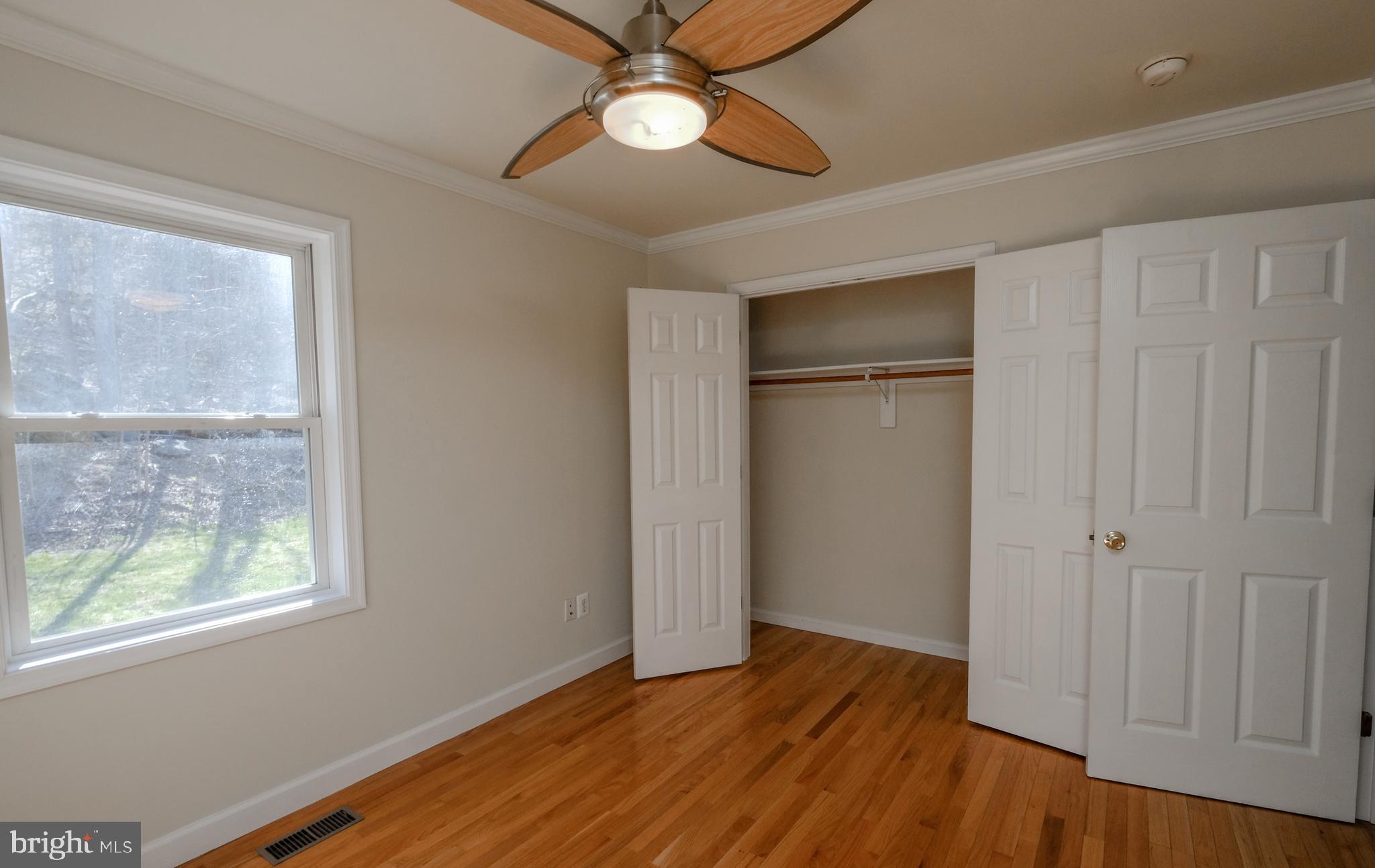 BLUE MOUNTAIN - Residential