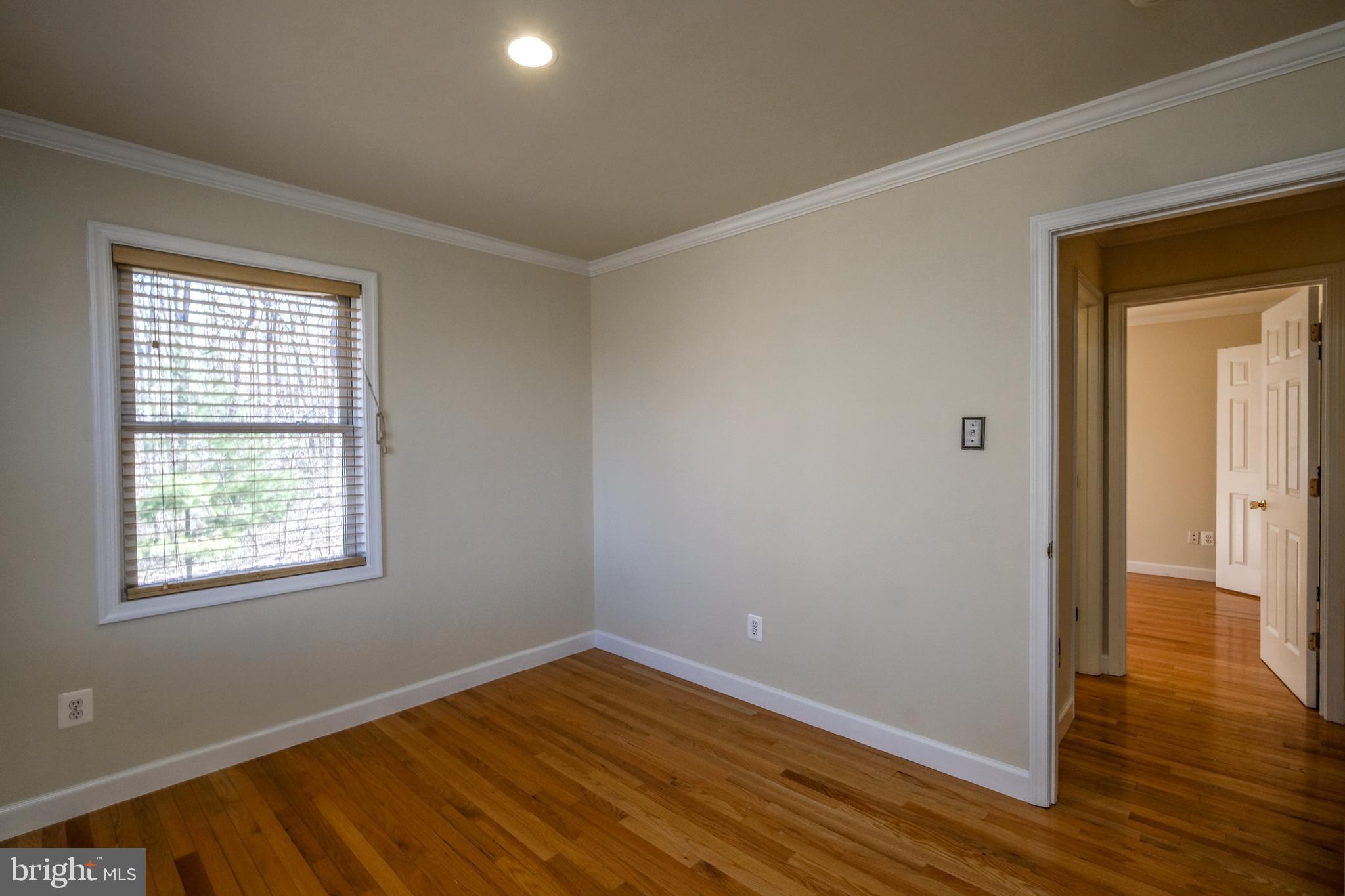 BLUE MOUNTAIN - Residential