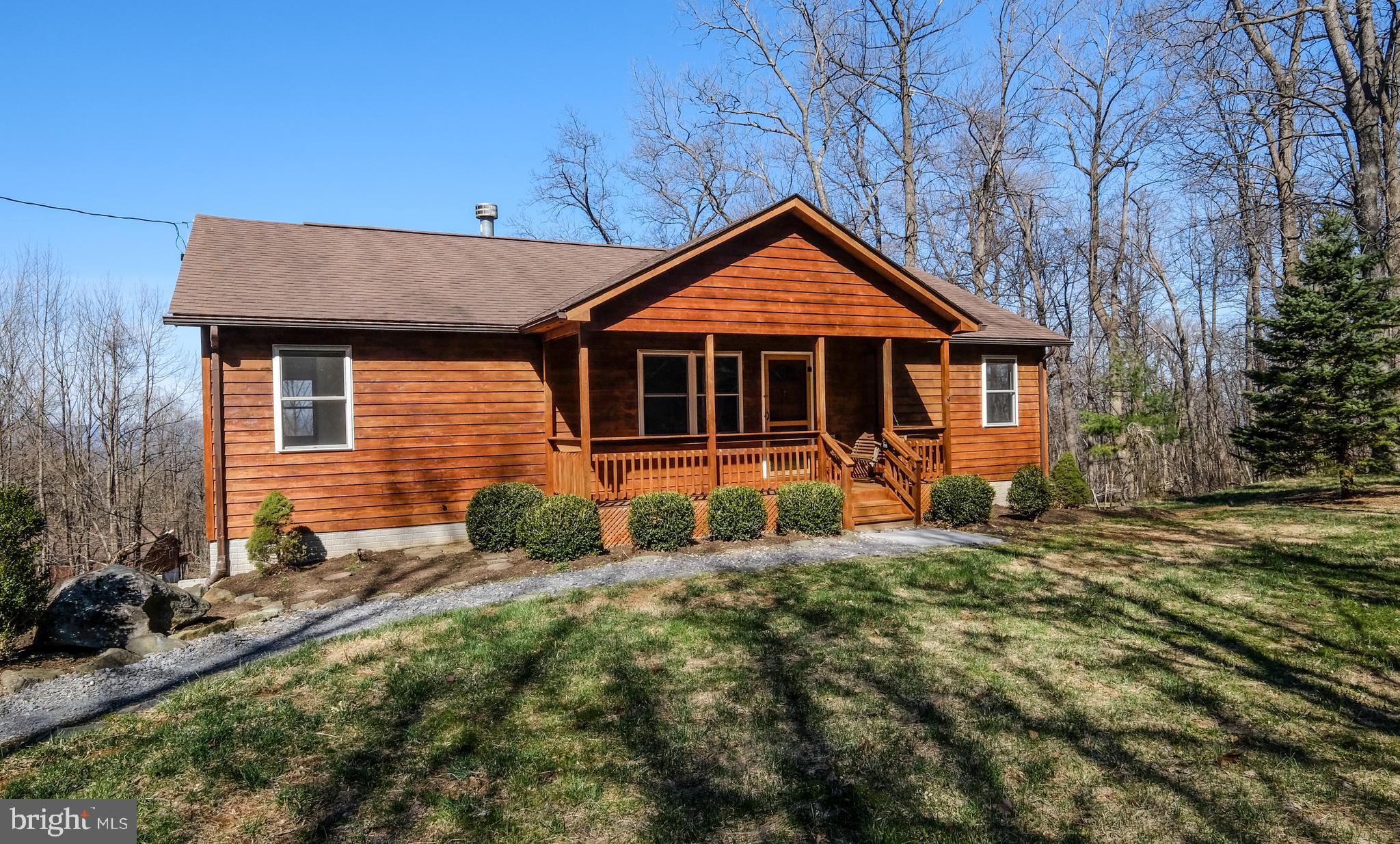 BLUE MOUNTAIN - Residential