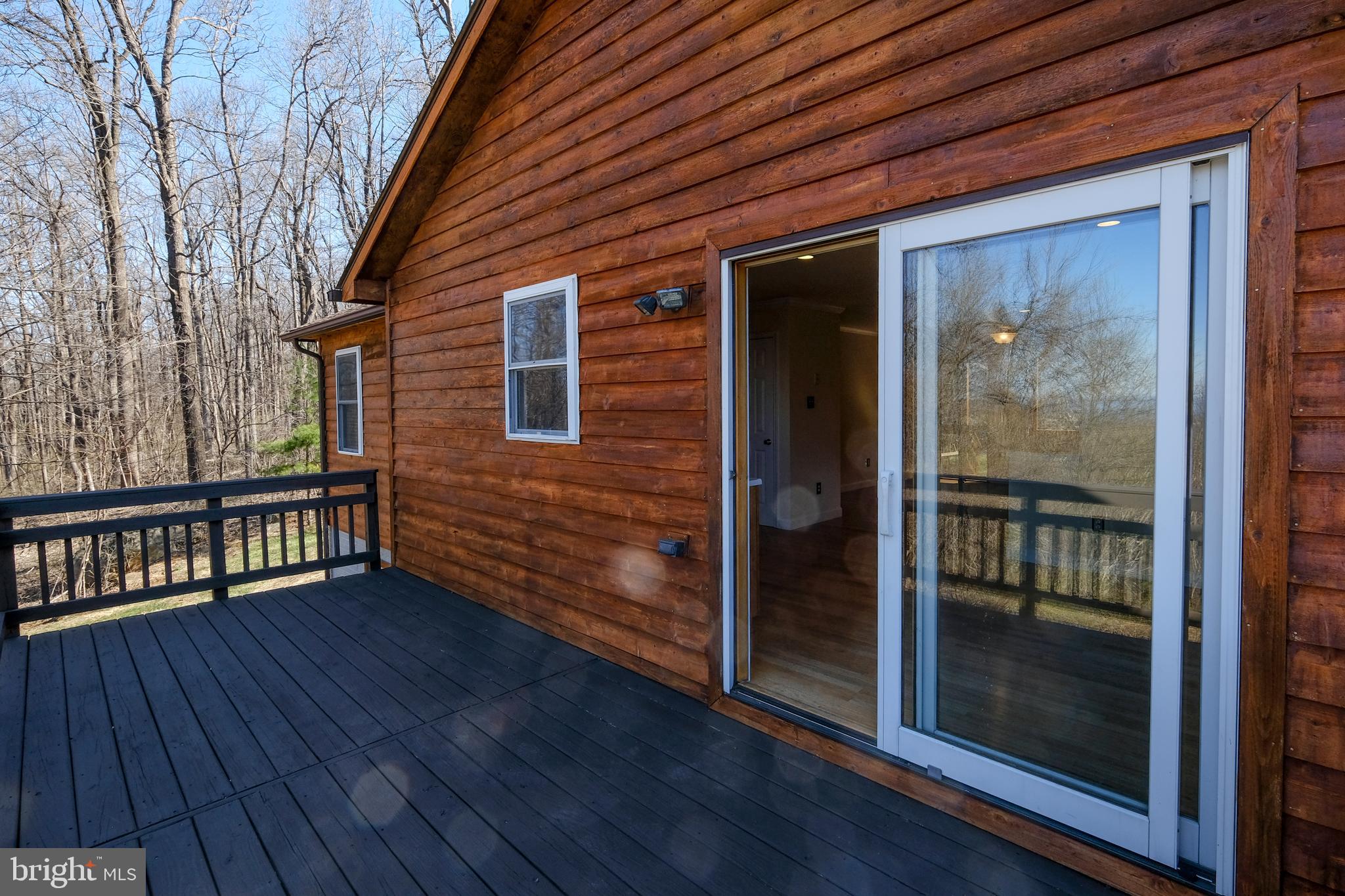 BLUE MOUNTAIN - Residential