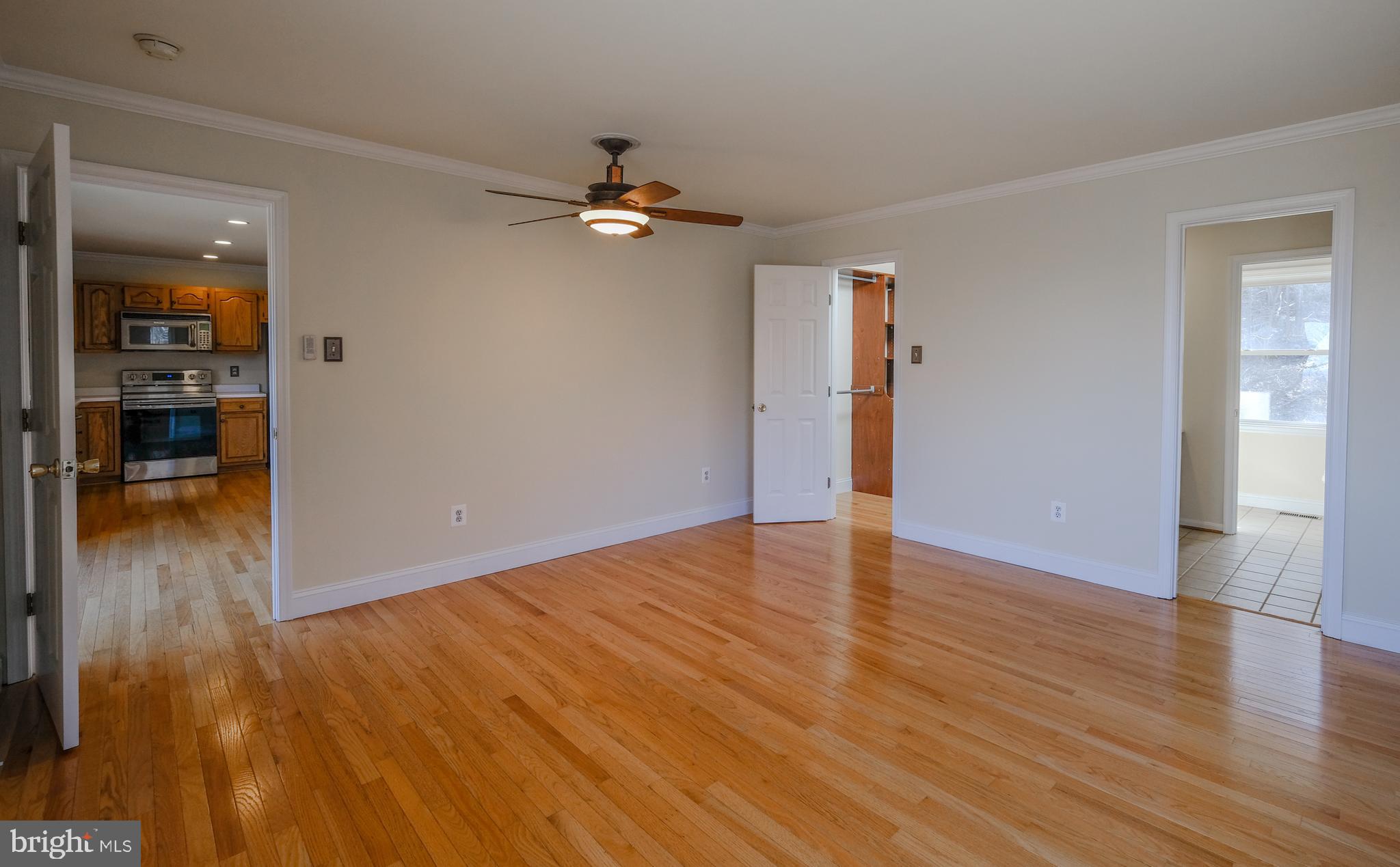 BLUE MOUNTAIN - Residential