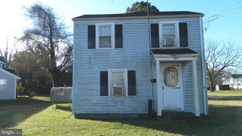 804 GAY STREET DENTON MD 21629