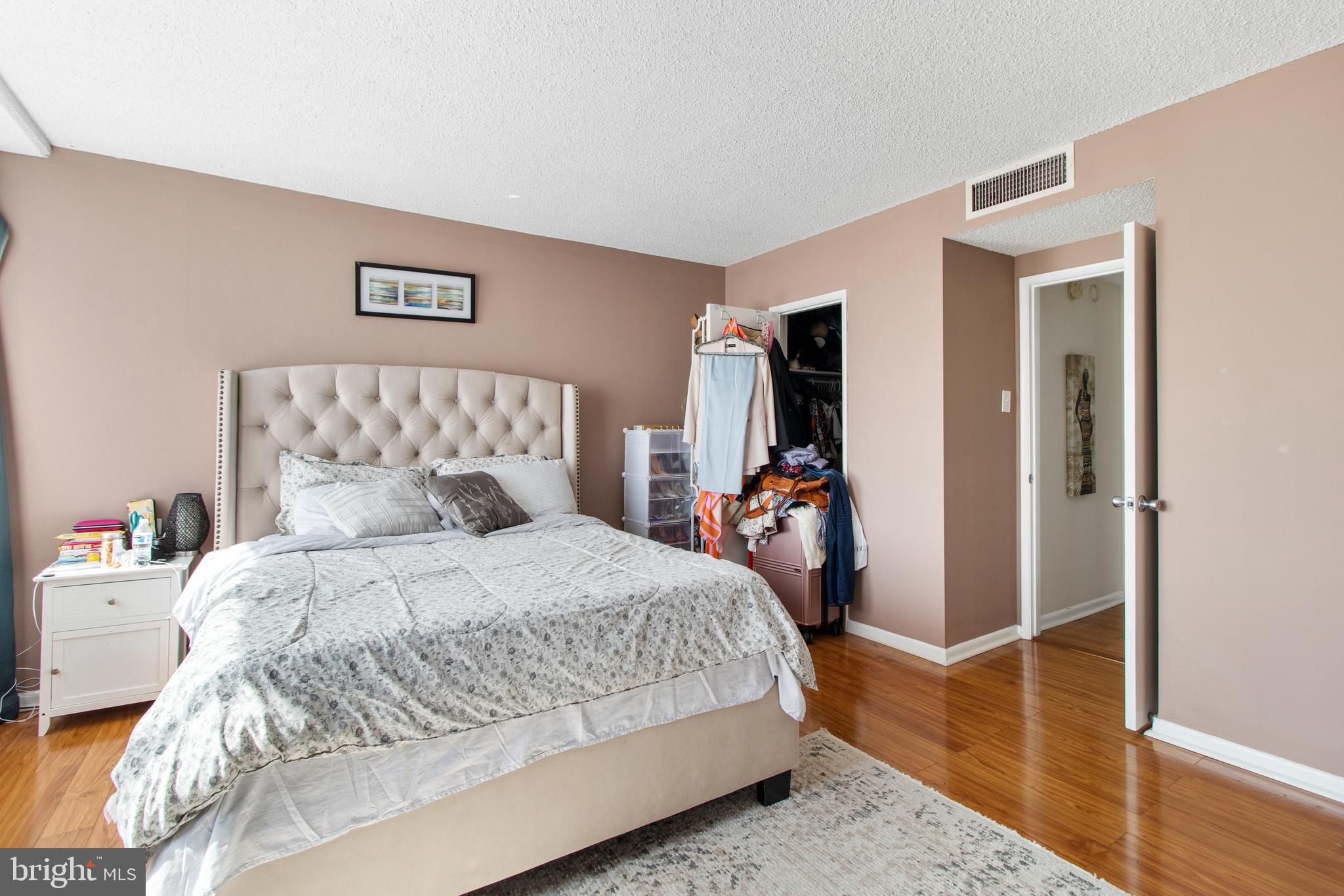 OLYMPUS INCL - Residential Lease