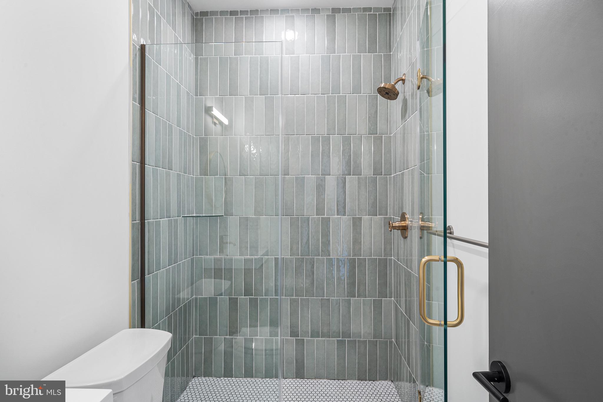 FISHTOWN - Residential Lease